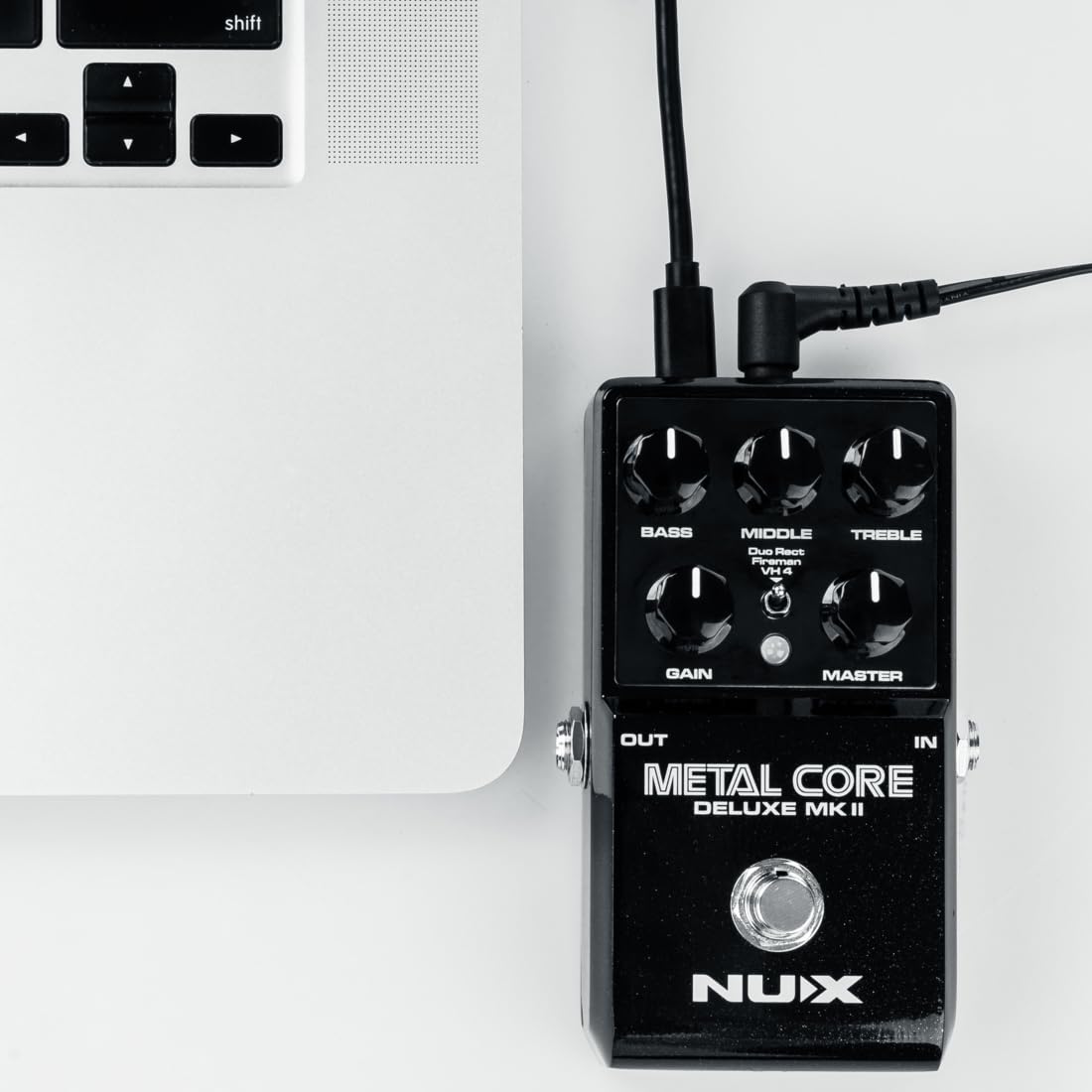 Pedal de Preamplificador de Alta Ganancia NUX Metal Core Deluxe MKII con Modelos Distintivos