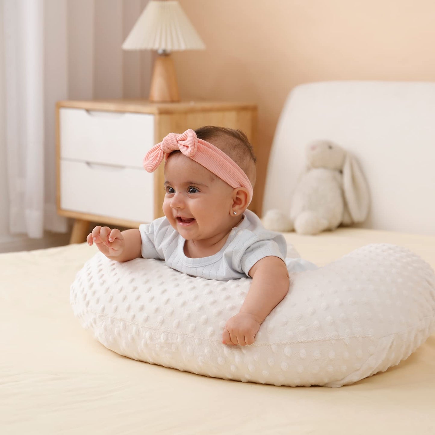 QUENESS Cojín de lactancia y posicionador de lactancia, alimentación con biberón, soporte para asiento de bebé con funda Minky ultrasuave extraíble, soporte para el tiempo abdominal para bebés niños y