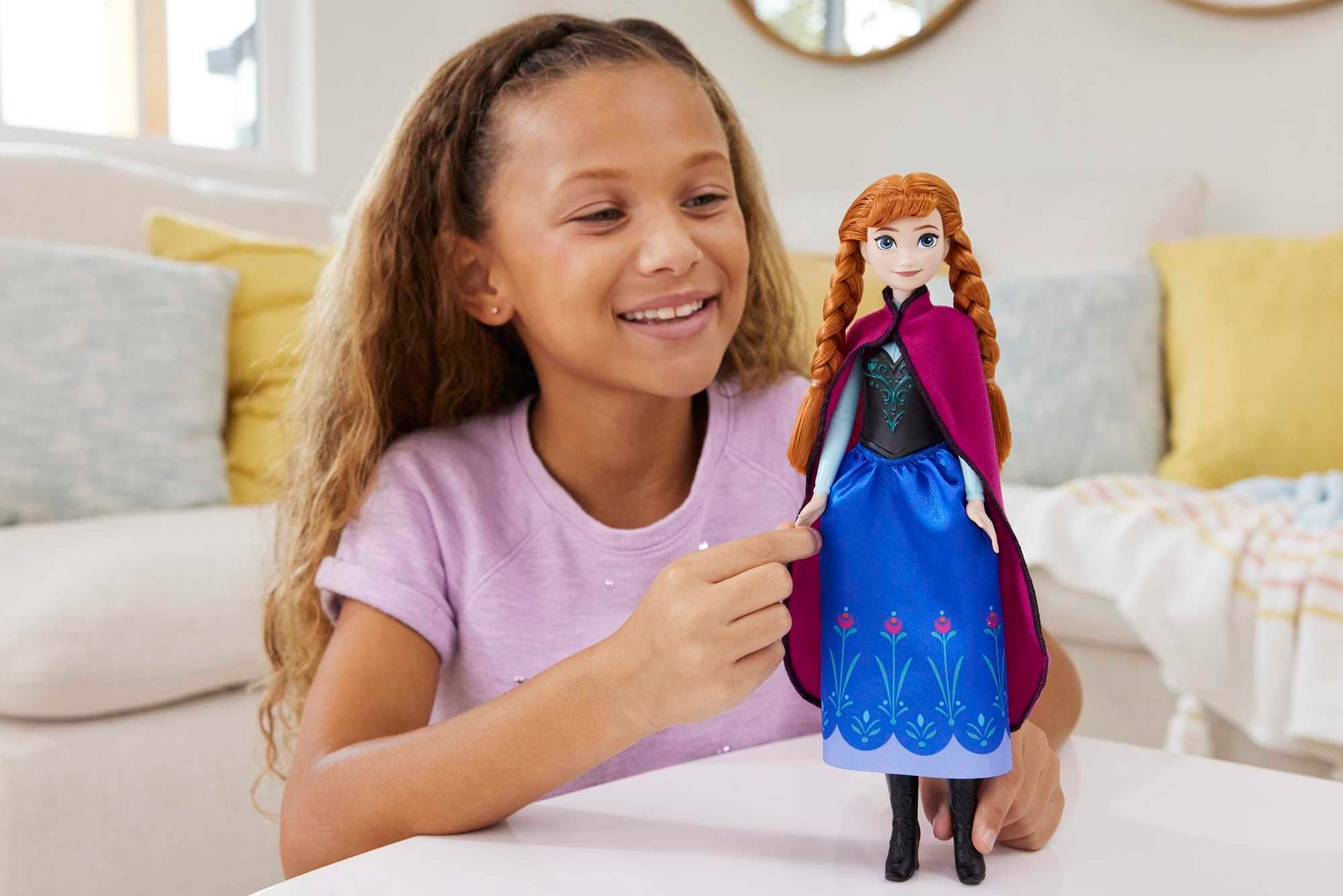Muñeca Viajera de Disney Frozen 2 Anna Mattel