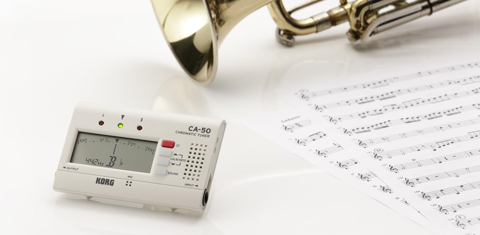 Korg CA-50 Afinador cromático para instrumentos orquestales con respaldo de memoria y función de apagado automático