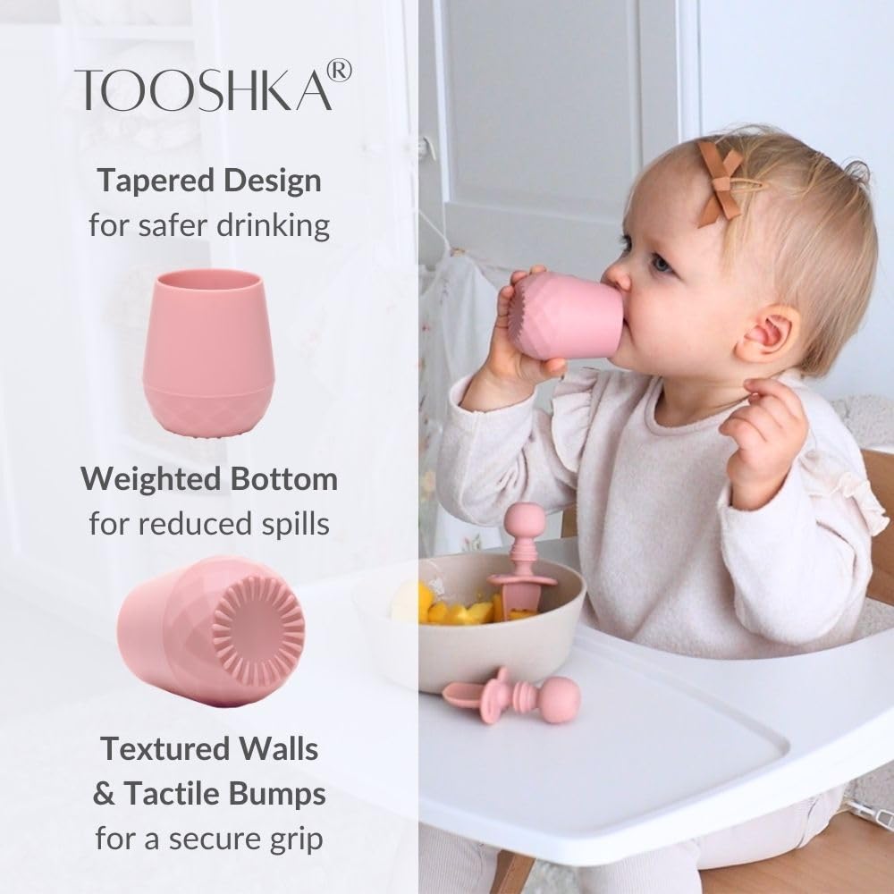 Tooshka - Juego de utensilios para bebés y tazas pequeñas, fácil alimentación para niños pequeños de 6 meses de edad, cubiertos de silicona sin BPA, esencial para destete LED para bebés (rosa sucia)