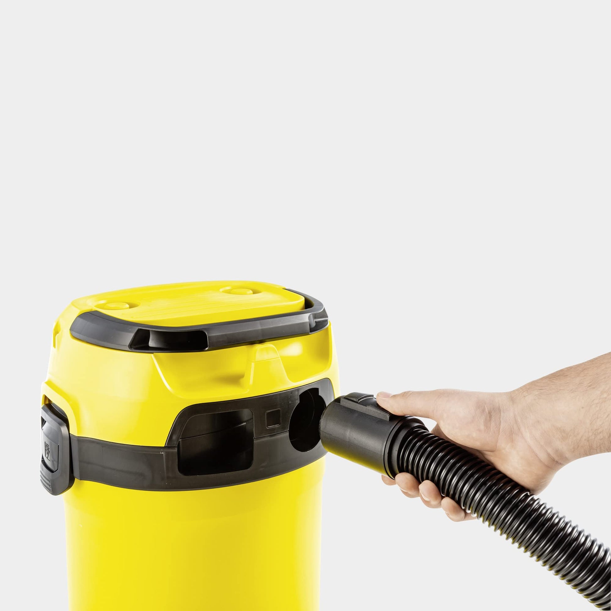 Karcher Aspiradora Multifuncional WD 3 V-17/4/20 + Kit de aspiración para Herramientas eléctricas