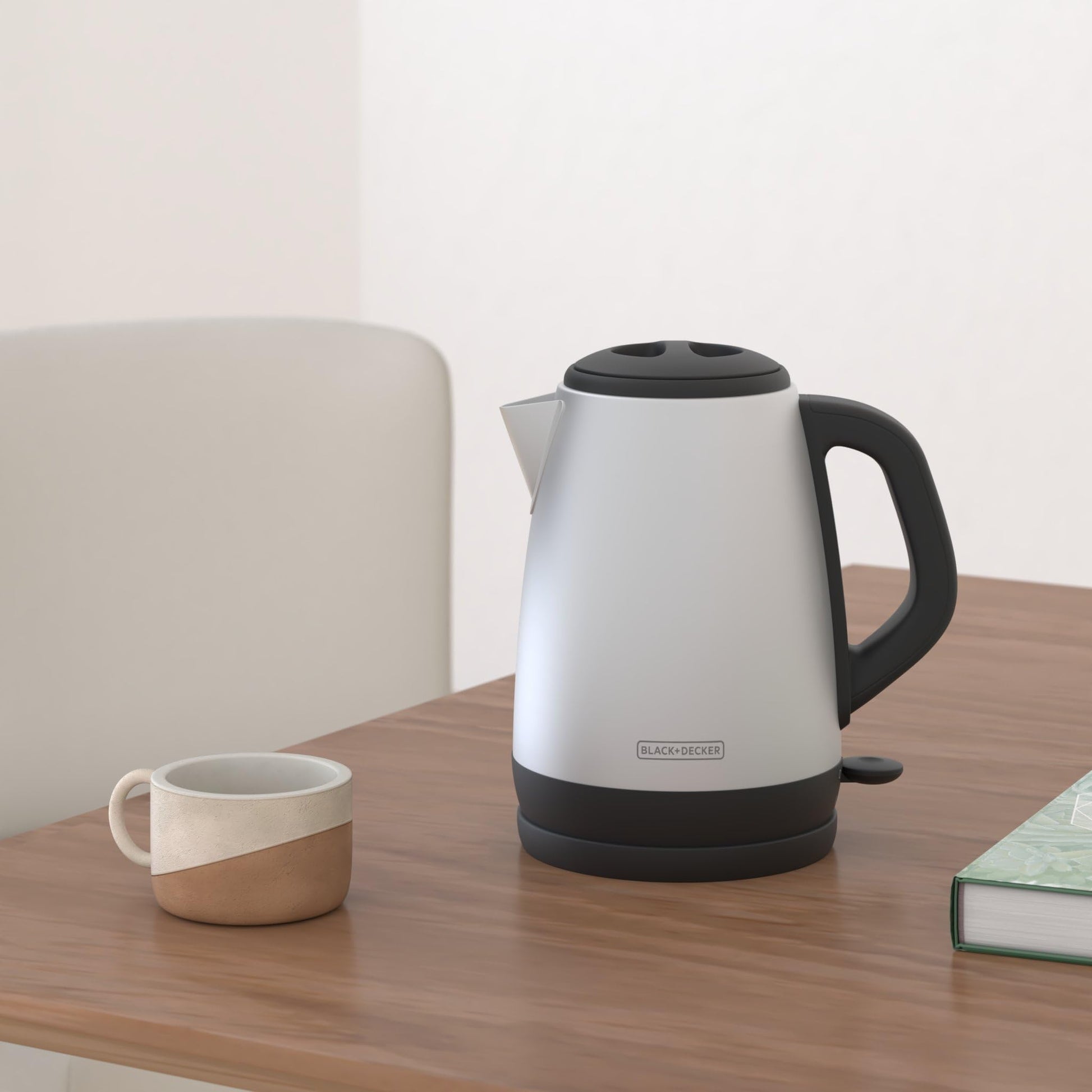 BLACK+DECKER KE1700SD, hervidor rápido, apagado automático, acero inoxidable
