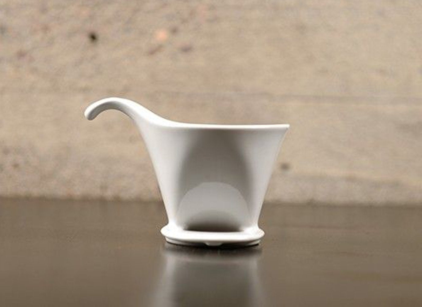 Bee House Ceramic Coffee Dripper - Large - Drip Cone Brewer by Bee House