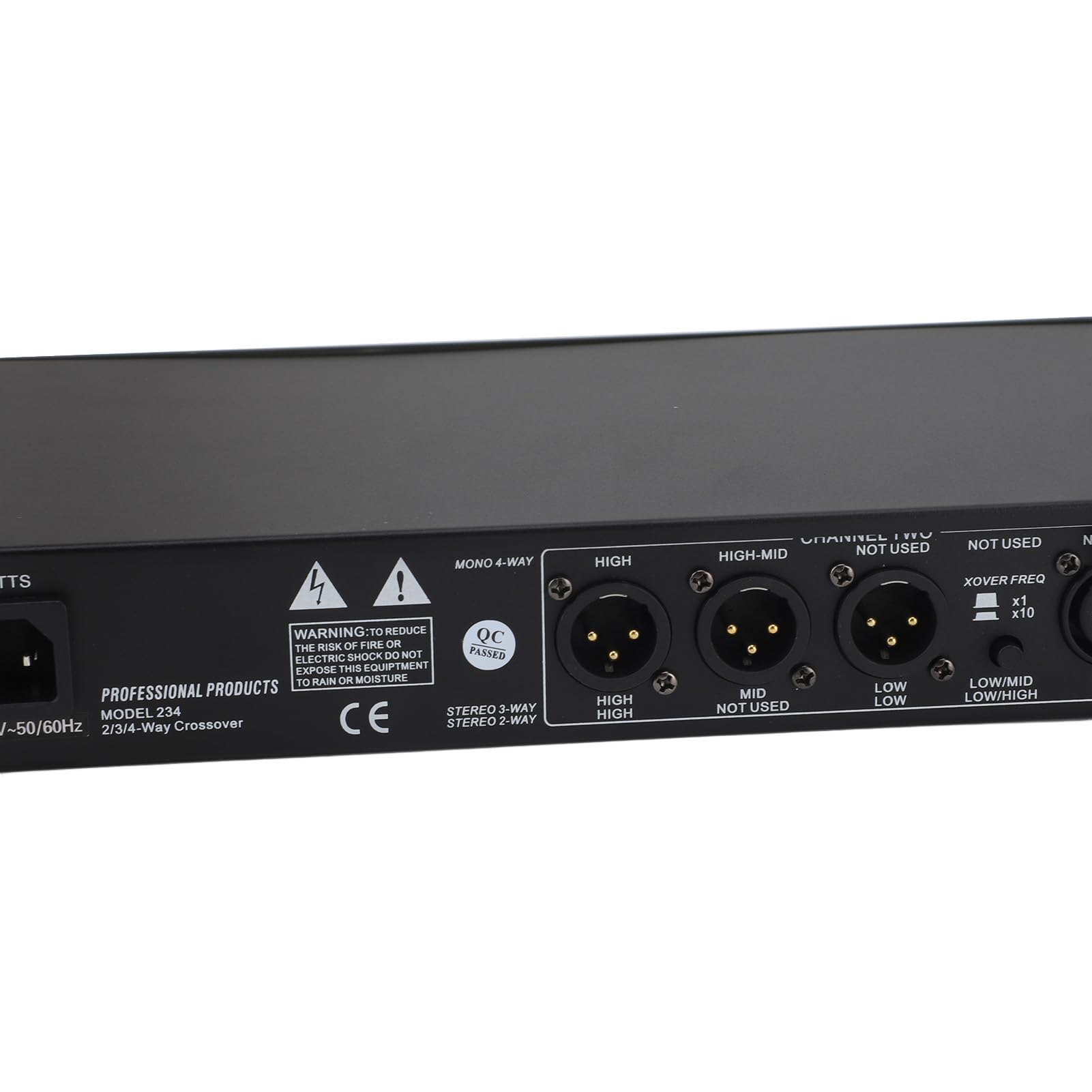 Crossover Mono de 4 Vías, Crossover 234XL Estable Profesional, Distribución de Señal de Sonido, Material ABS, para Actuaciones en Escenario, para Todo Tipo de Usuarios
