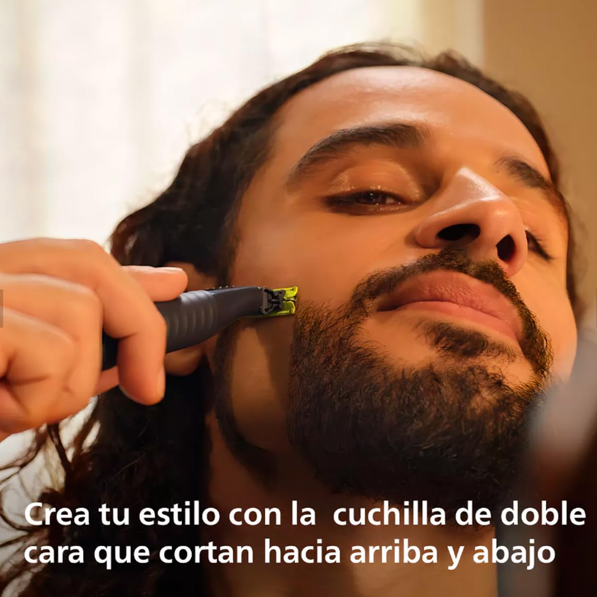 Philips Afeitadora Oneblade 2 Peines Recortadores Extraibles Y Cargador mod. Qp1424/10
