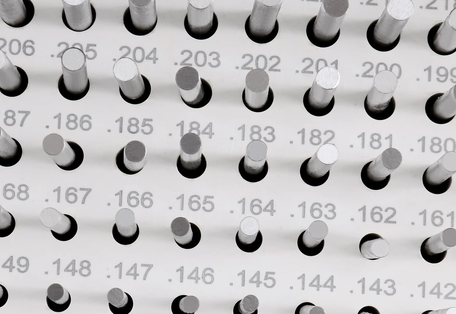 Accusize - 190 Pcs/Set M1(-) 0.061'' - 0.250'' Steel Plug Pin Gage Set Minus, M1(-)