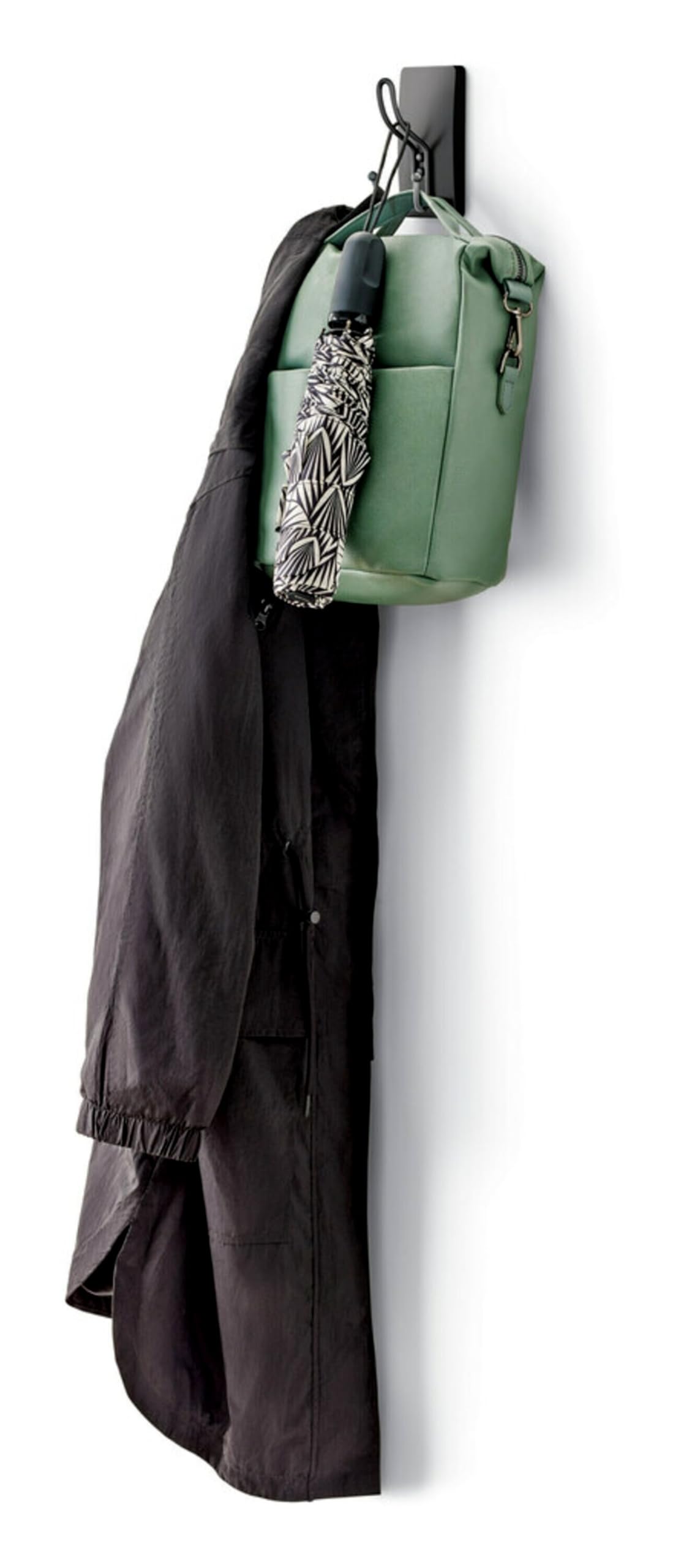 Command XL - Gancho Triple Negro Mate, 1 Gancho, 3 Tiras, Ganchos de Pared para Colgar sin daños con Tiras Adhesivas, Ganchos de Pared sin Herramientas para Colgar Decoraciones en Espacios Vivos