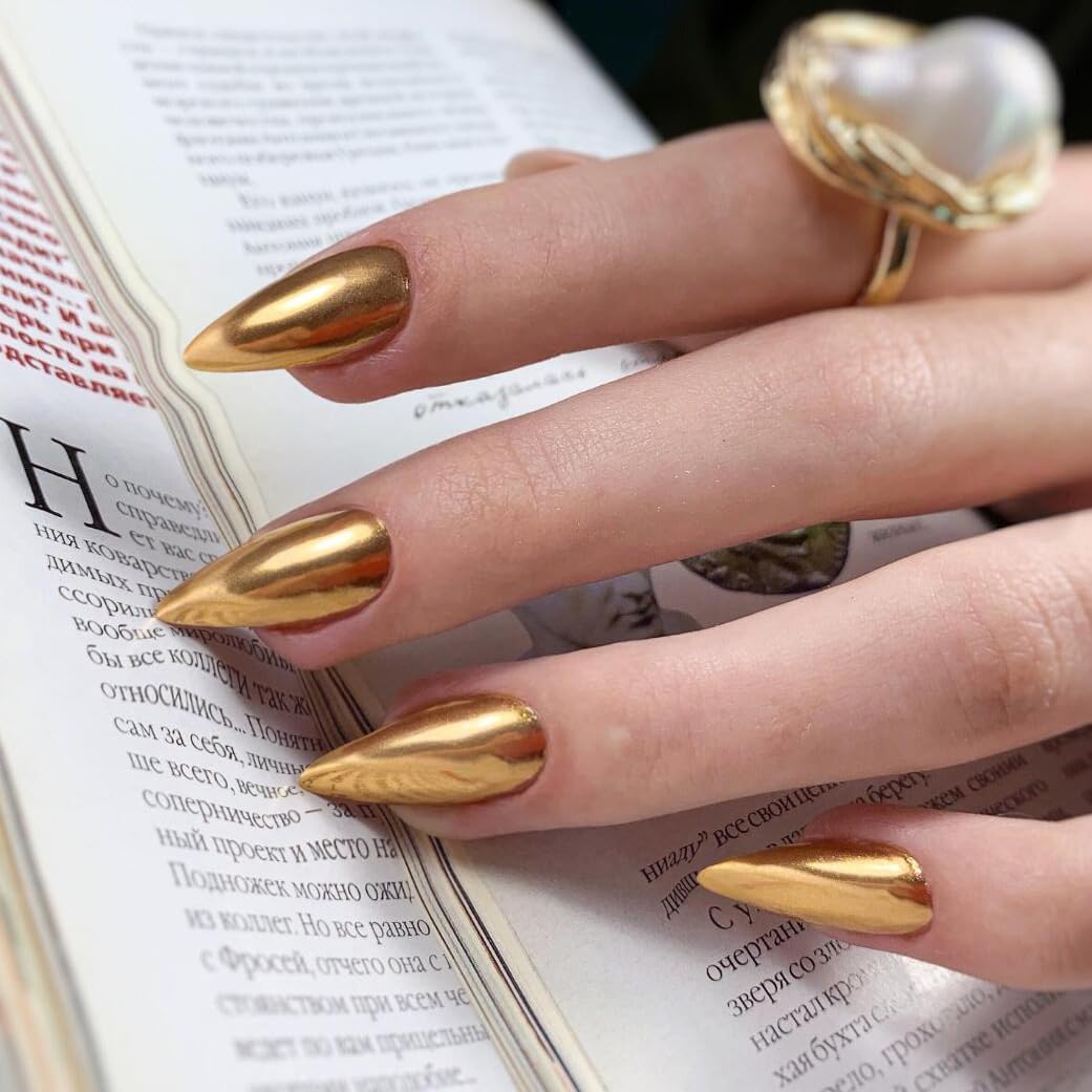 Sxvme Uñas Postizas De Metal Dorado Con Espejo, Uñas Con Forma De Almendra, Uñas Con Esmalte Cromado, Uñas Almendradas Medianas, Uñas Con Baño Brillante, Uñas Acrílic Oro Almendra 0,04 Onzas (Paquete