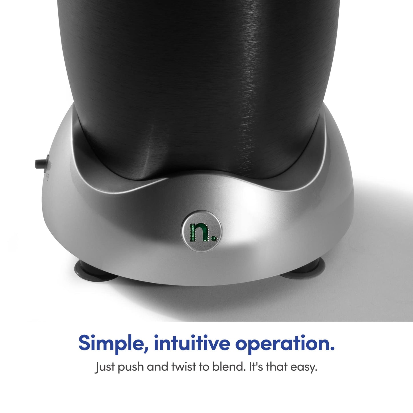 Licuadora Nutribullet Negra 1700w 8 Accesorios con Jarra Para Sopas 1.33 Litros