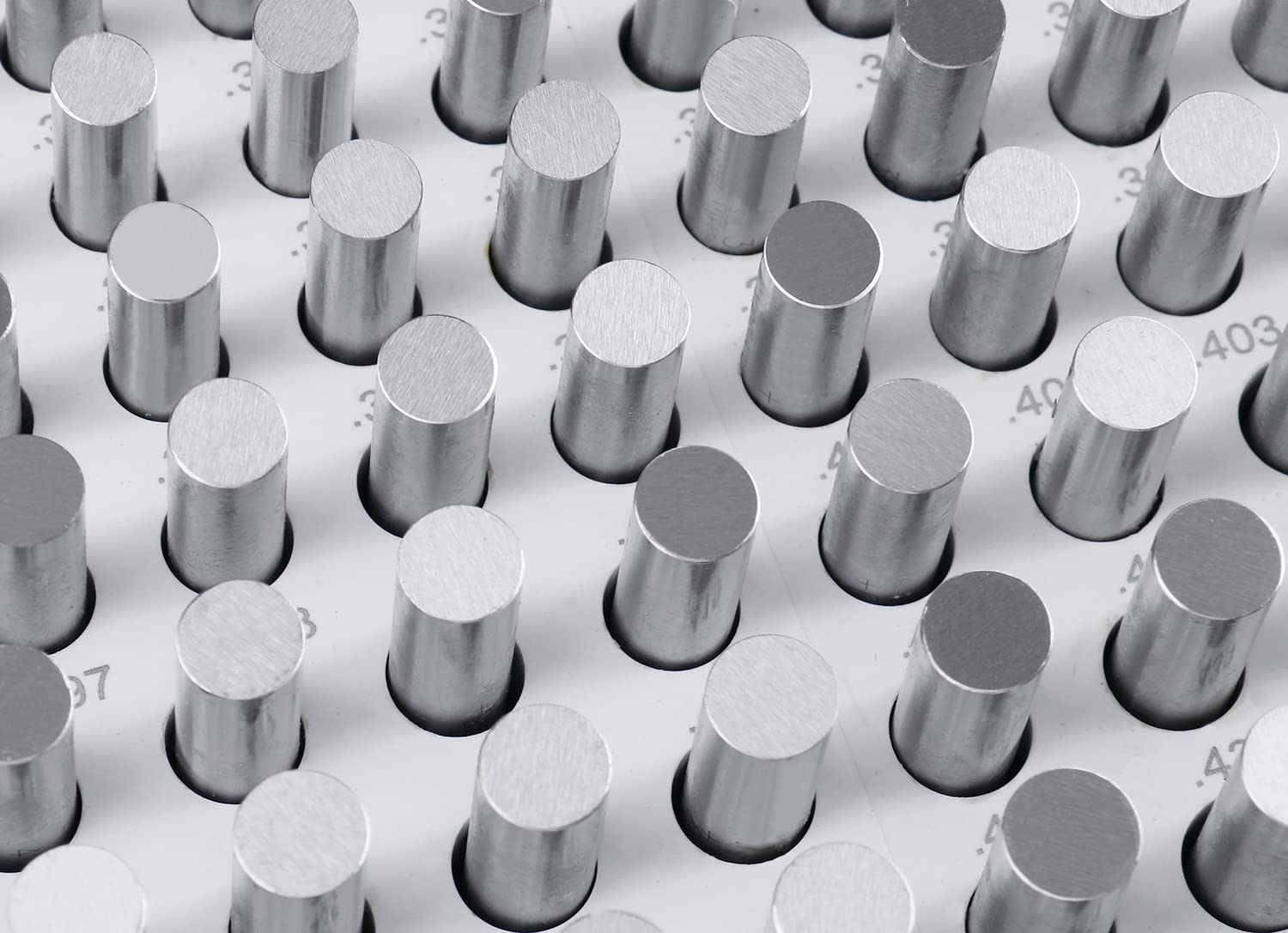 Juego de Clavijas de Enchufe de Acero Accusize Industrial Tools de 0.251-0.500 Pulgadas 250 Piezas Clase Zz M2(-)