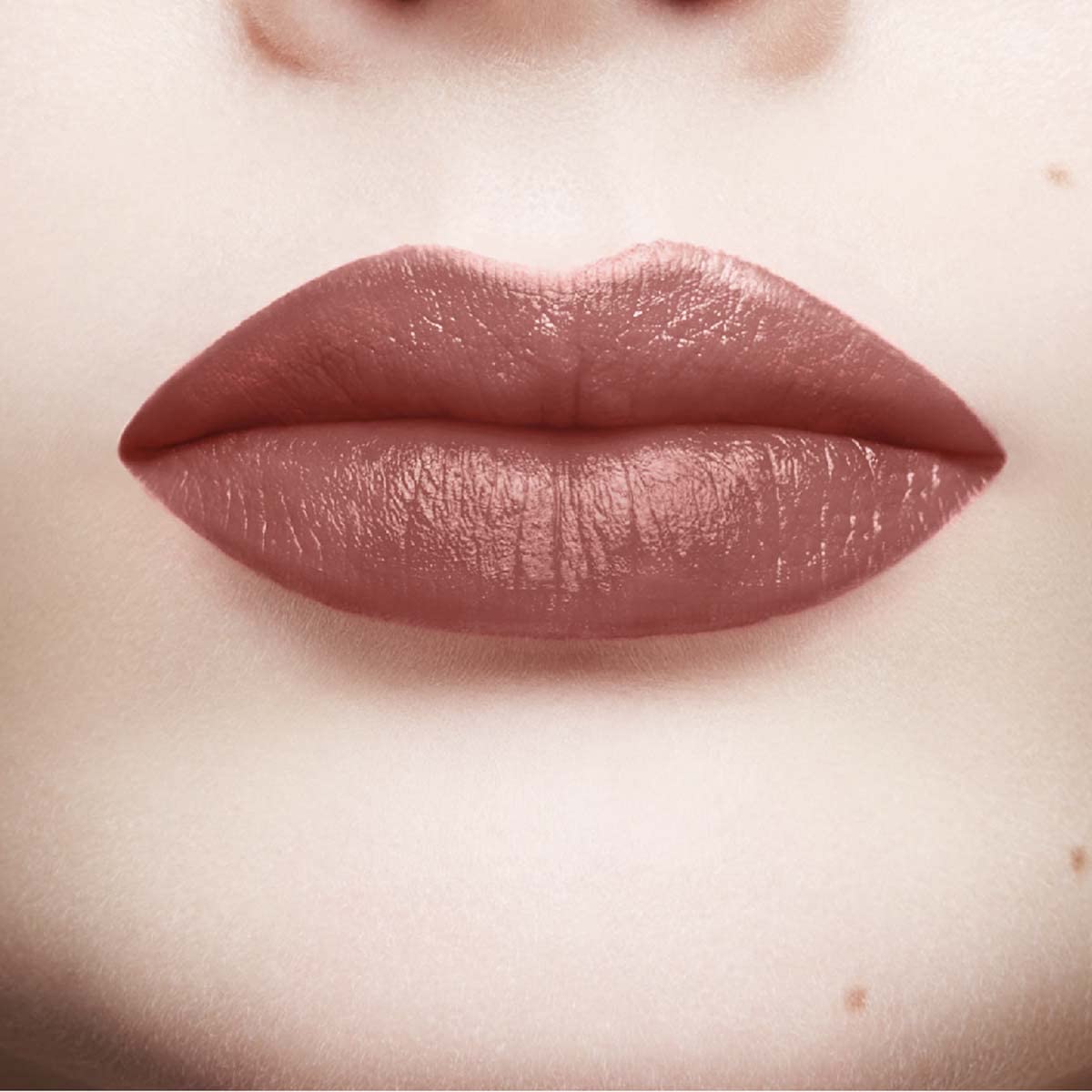 L´Oréal Paris Labial en barra Color Riche 107 C est Diman, 3.6g
