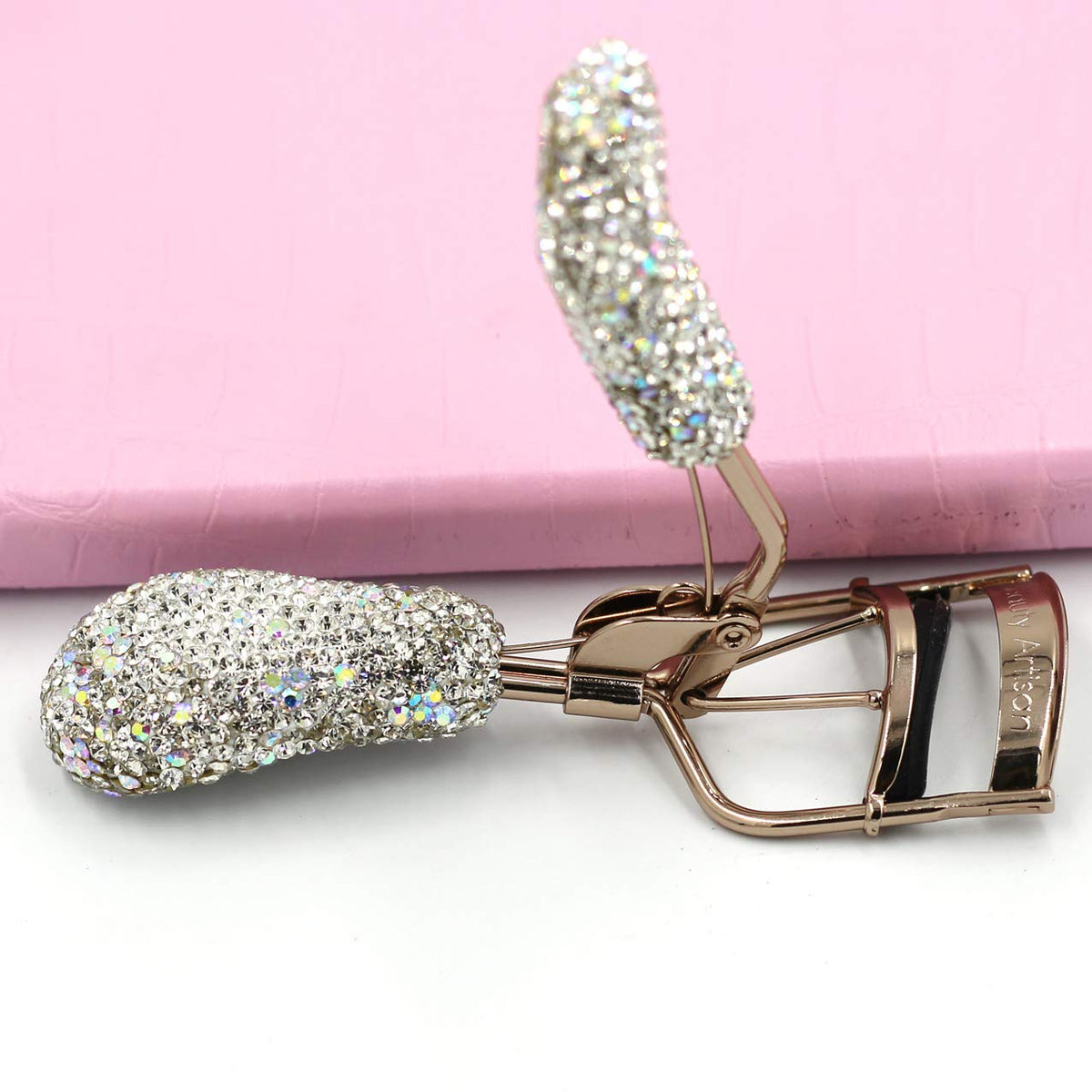 Bestbling Bling Bling - Rizador de pestañas de maquillaje con almohadillas de presión de silicona y resorte cargado para no pellizcar ni tirar (plata)