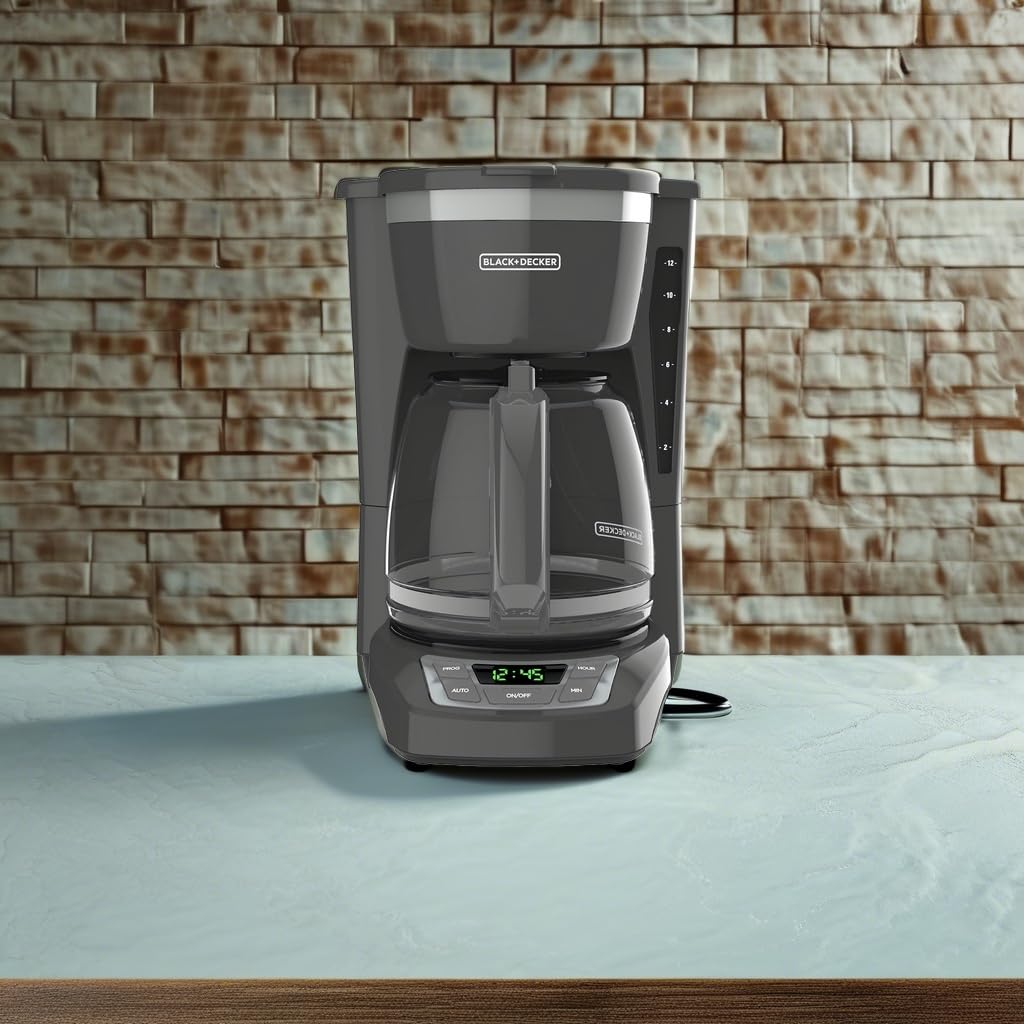 BLACK+DECKER - Cafetera digital de 12 tazas, CM1165GY, programable, filtro de cesta lavable, Sneak-A-Cup, preparación automática, ventana de agua, mantiene la placa caliente, gris