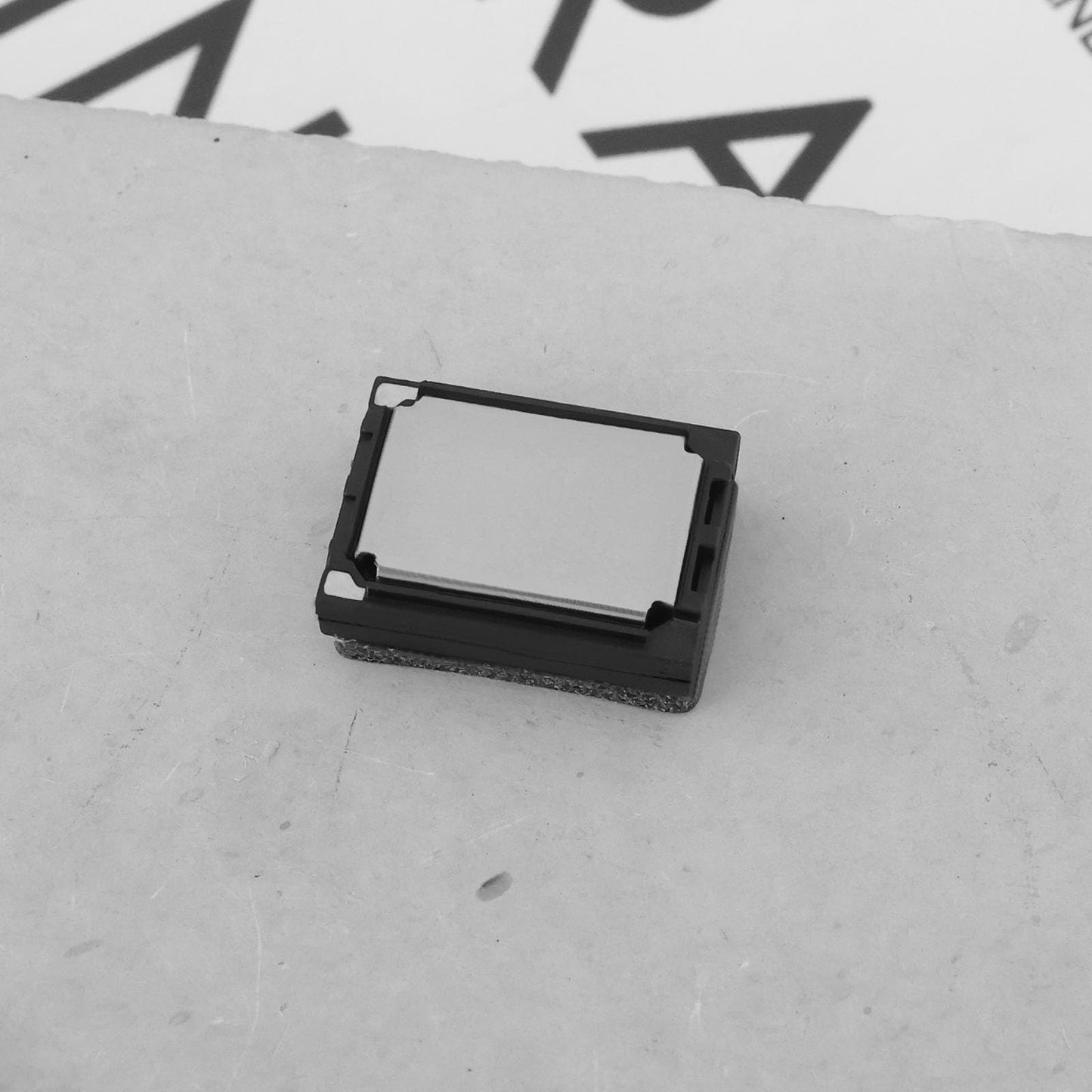 Briny River - Altavoz de repuesto para cubo de azúcar de 8 ohmios, 1 W, en miniatura con almohadillas de soldadura, adecuado para decodificador de sonido DCC, negro (11 mm x 15 mm)