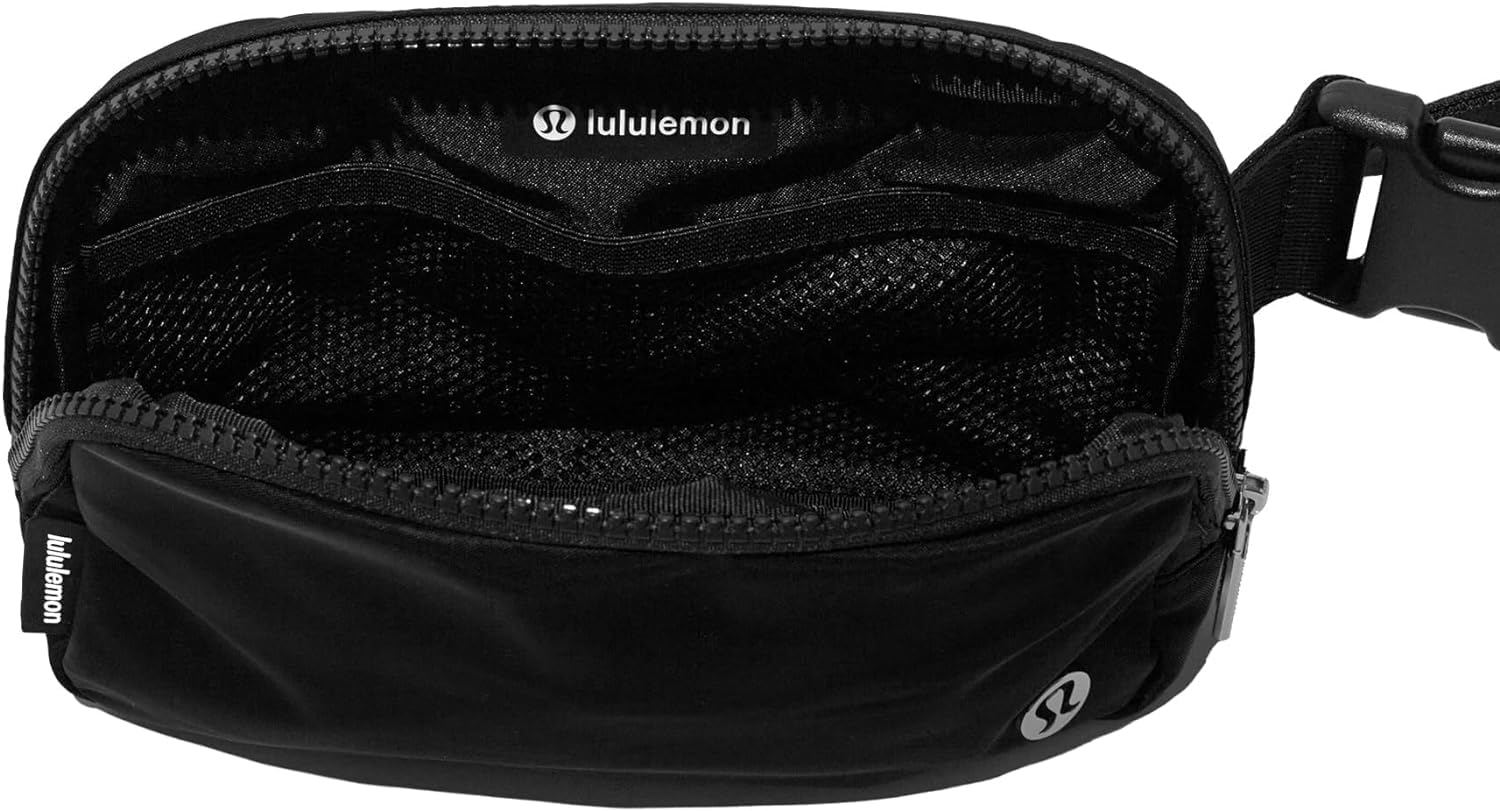 Lululemon Everywhere Belt Bag (LU9B78S), Negro -