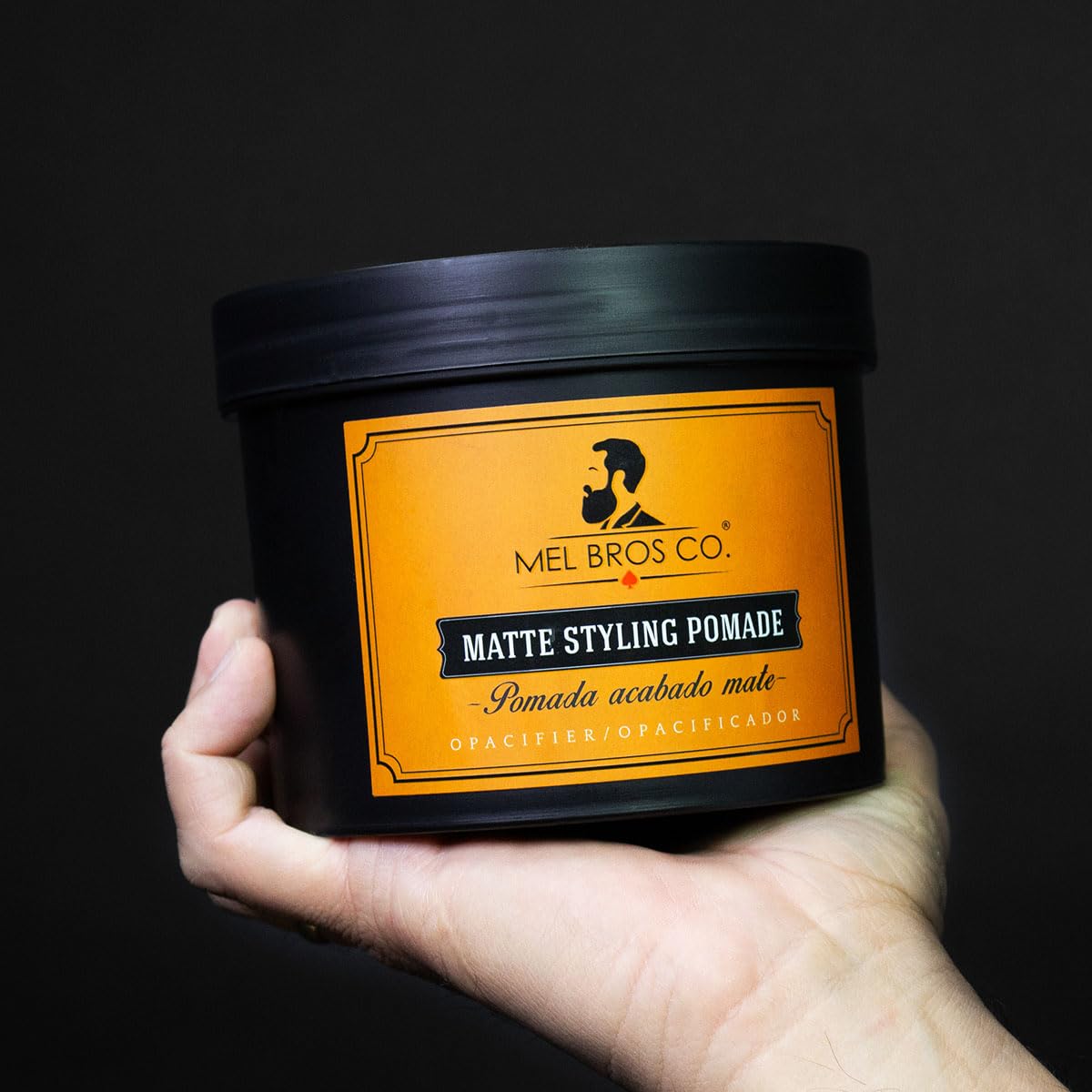 MEL BROS CO. - Matte Styling Pomade - Pomada acabado Mate EXTRA FIJACIÓN, apariencia sin brillo, matiza el cabello, moldea tu estilo. (32 oz / 946.35 ml)