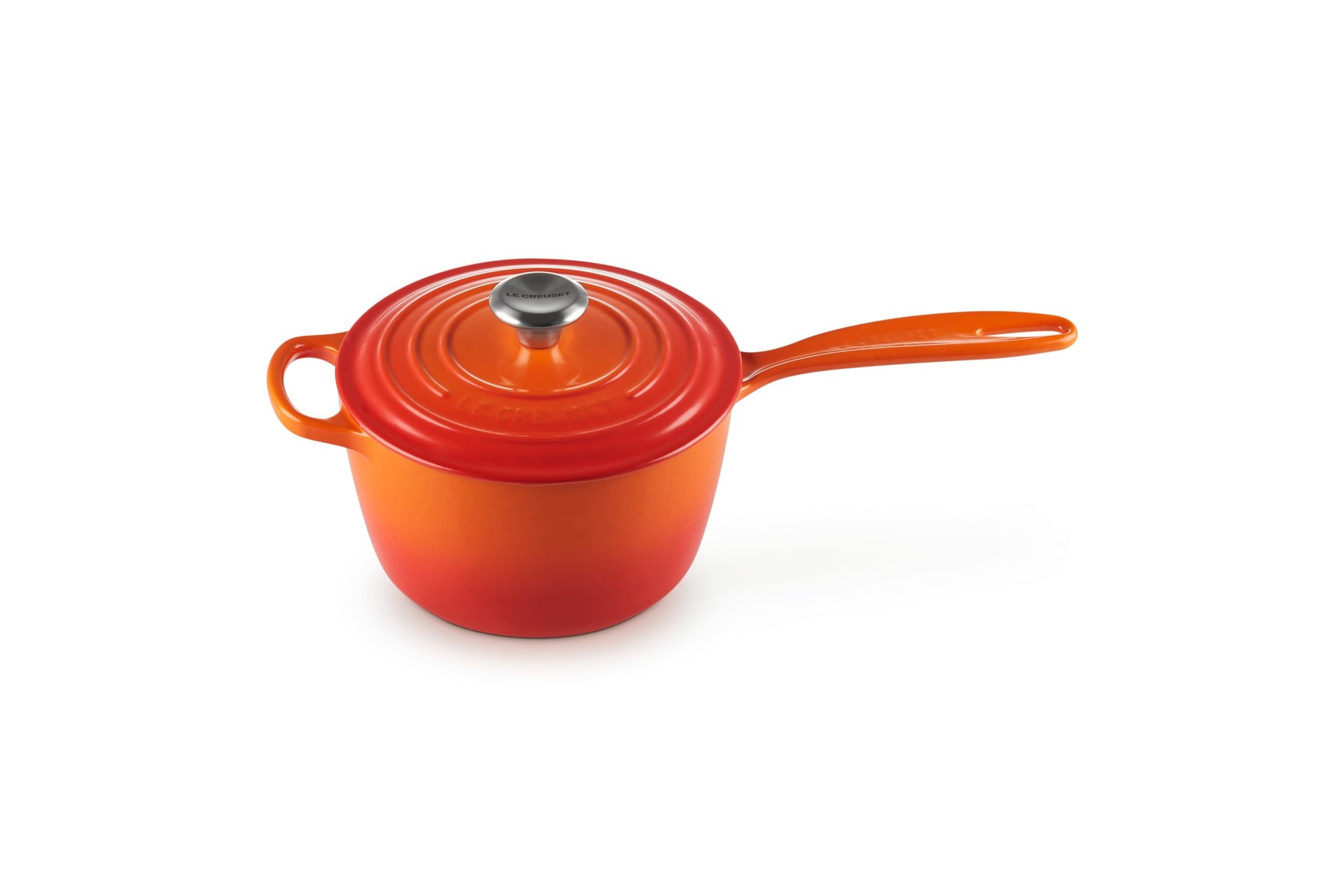 Le Creuset Cacerola de hierro fundido esmaltado, 2.25 cuartos de galón, llama