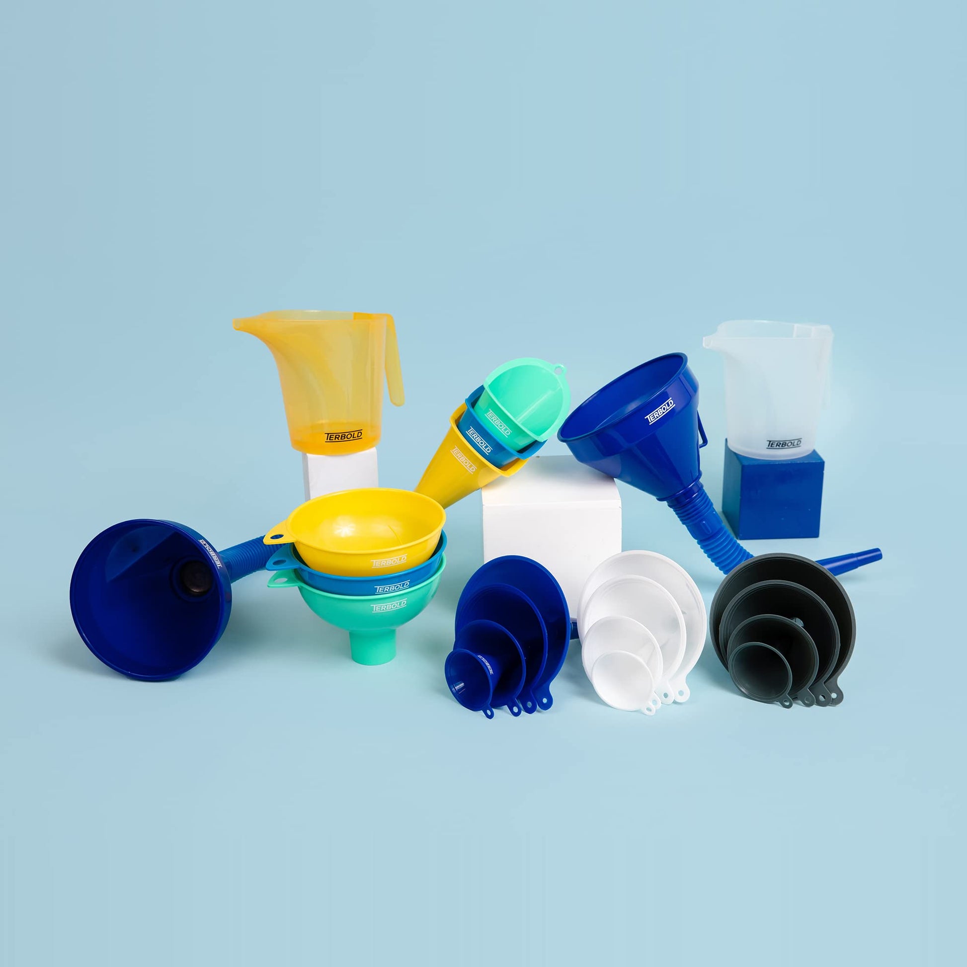 Embudos de Enlatado Terbold Azul, Verde y Amarillo para Botellas y Tarros de Albañil en Cocina
