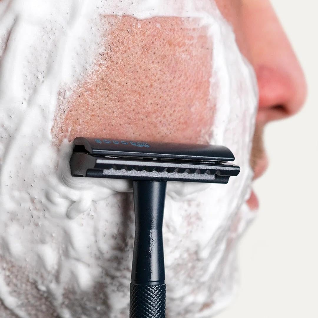 My Huevos - Safety Razor Rastrillo de Afeitar Masculino con 5 Hojillas de Repuesto - Afeitado Seguro y Preciso para Barba y Bigote - Mango de Metal Antideslizante - Color Azul