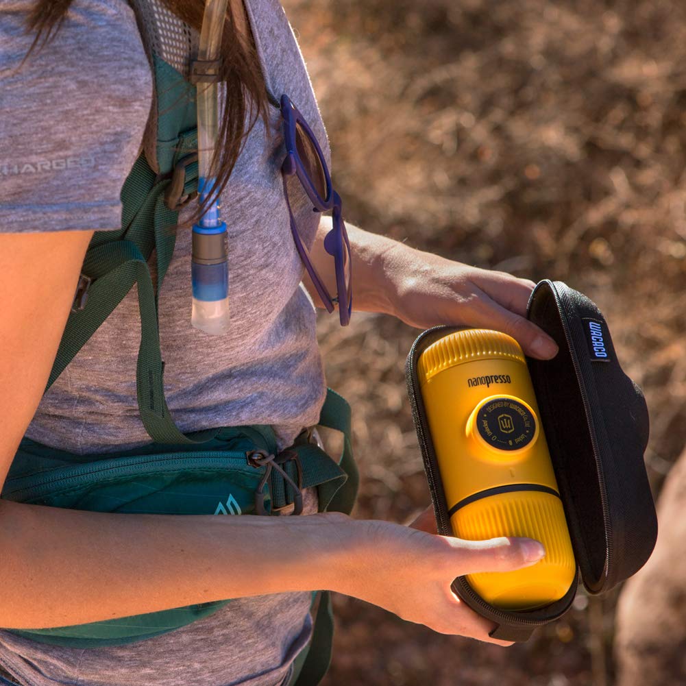 Cafetera de Mano Wacaco Nanopresso Amarillo Patrol con Presión de 18 Bar para Viaje y Camping