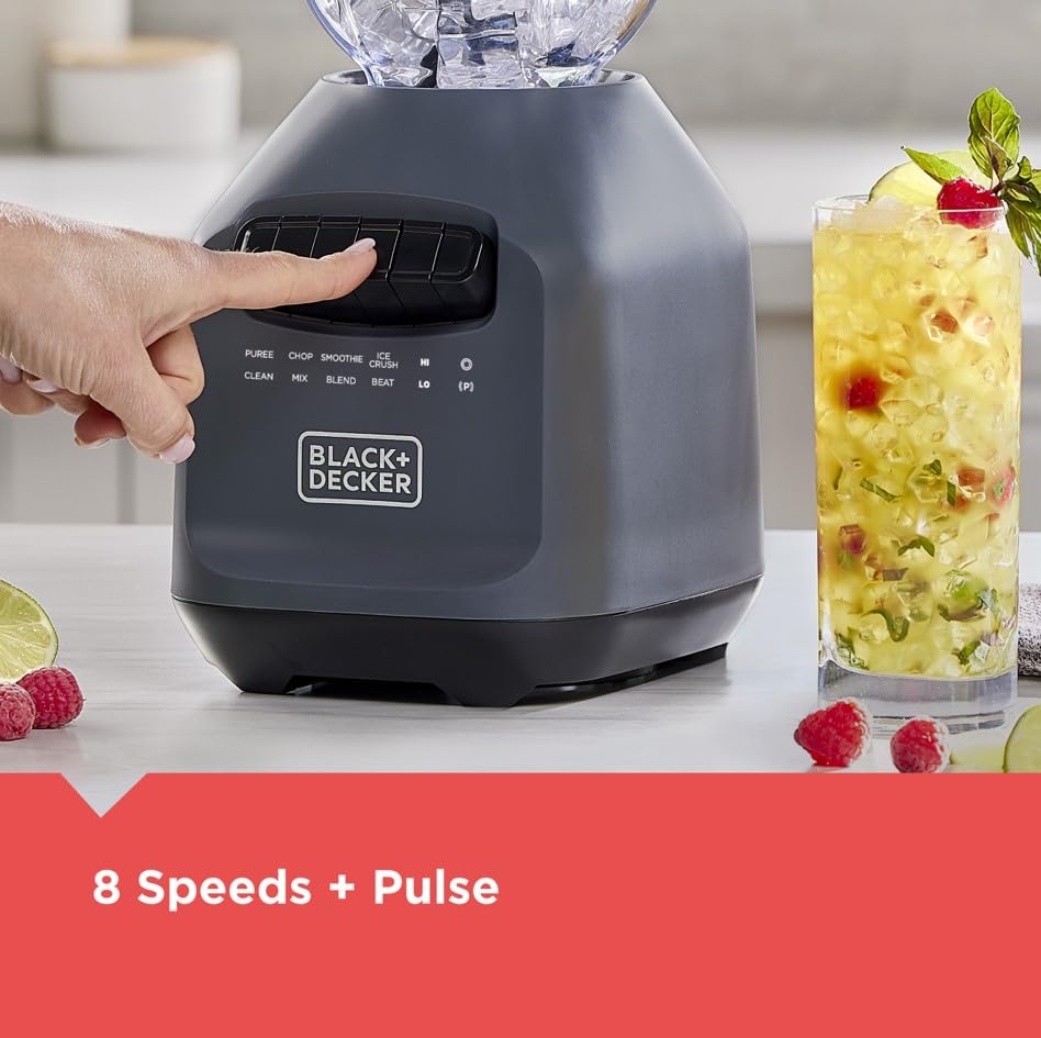 Black & Decker Ice Crush Blender con tarro de plástico PerfectPour de 60 onzas (7 tazas), potente hoja de acero inoxidable de 6 puntas, 8 velocidades más pulso, 750 vatios pico de potencia