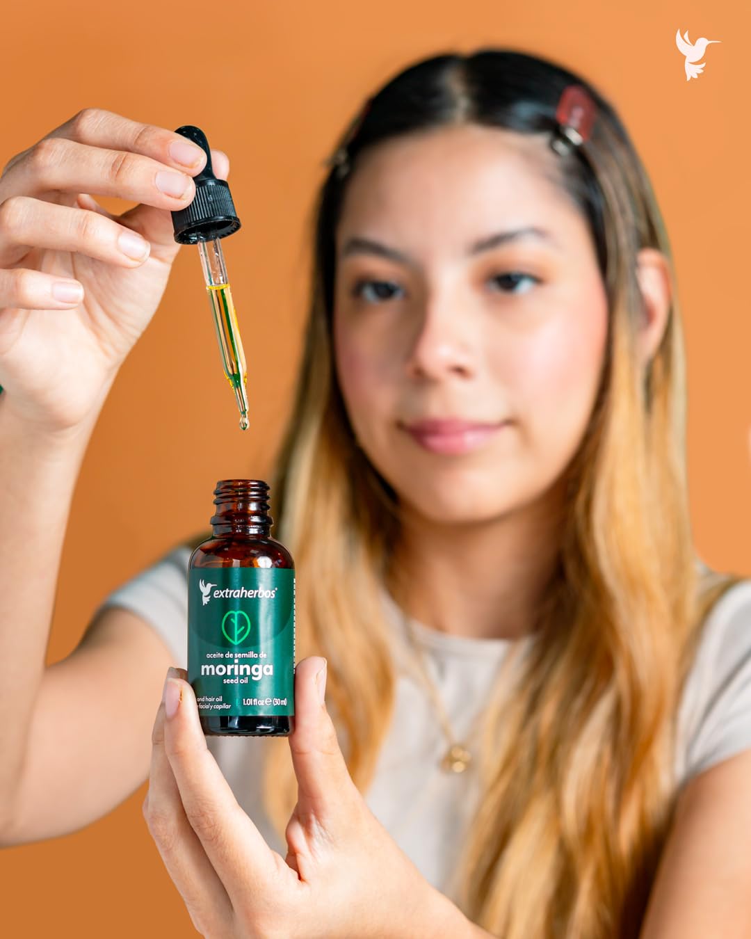 Extraherbos Aceite de Moringa Puro Orgánico, Prensado en Frío, Facial y Capilar, Antiedad, Rico en Vitamina E - Hidratación Profunda, Elasticidad y Reducción de Arrugas, 30ml