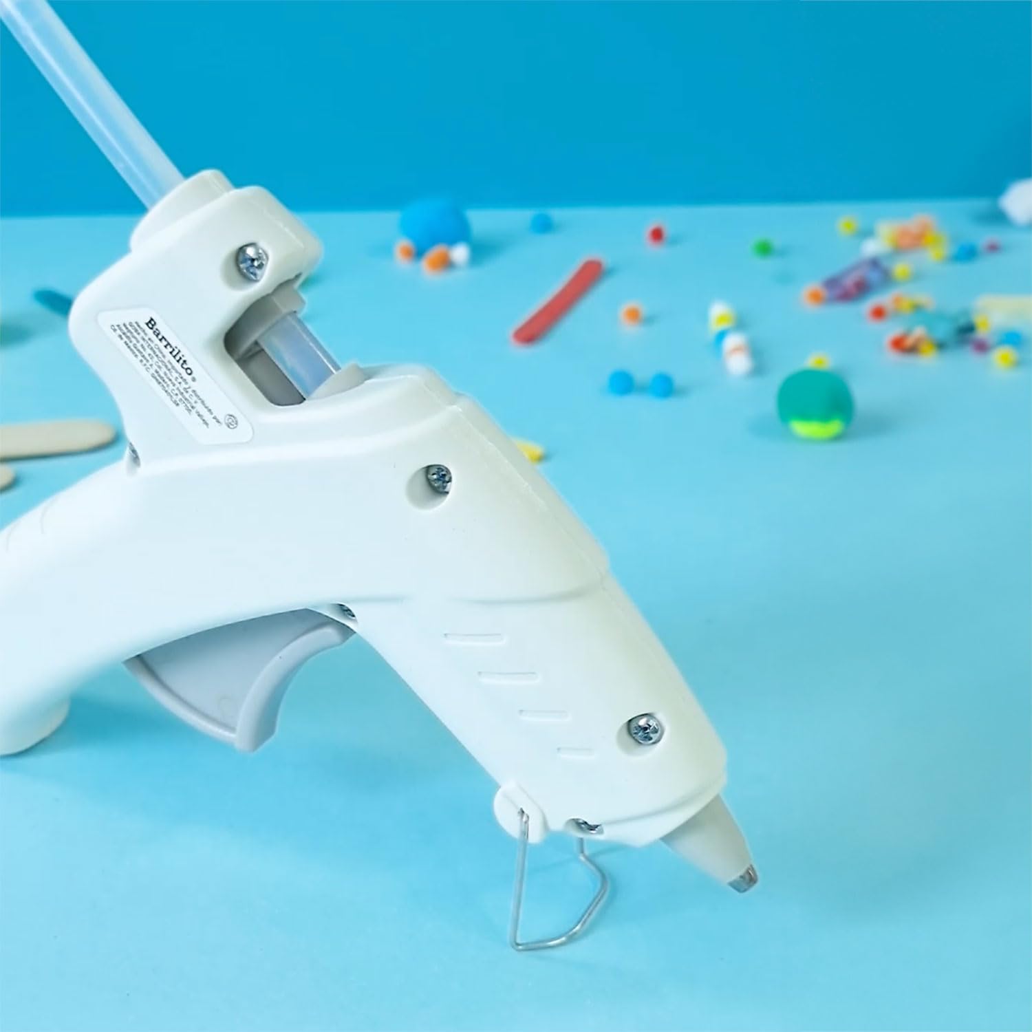 Barrilito Pistola para silicon de uso rudo, usa barras de silicón de 7 mm. GG7197