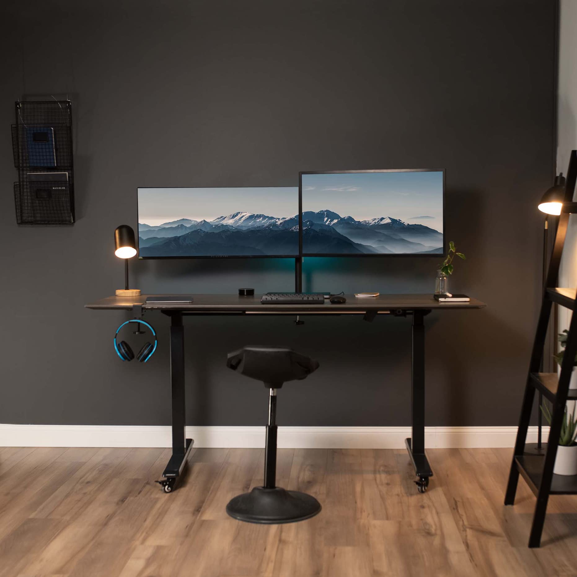 Soporte de Montaje de Escritorio VIVO Negro para Monitor Dual de Movimiento Completo VESA