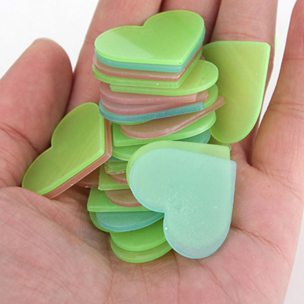 Toyandona - 200 pegatinas de pared con forma de corazón que brillan en la oscuridad, luminosas fluorescentes y extraíbles, para decoración de la habitación de los niños, guarderías, dormitorios
