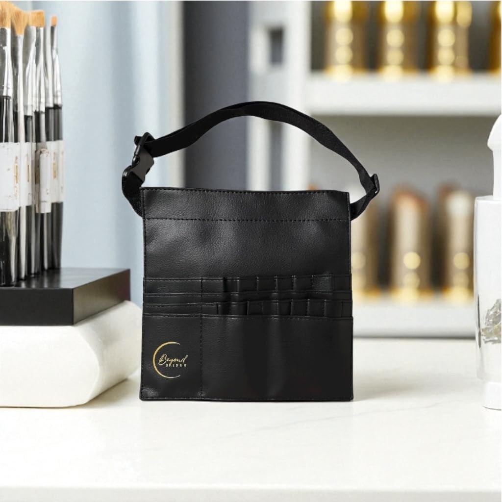 Beyond Shadow Brand - Bolsa para brochas de maquillaje de piel sintética negra | Capacidad para hasta 40 pinceles y lápices | Organizador profesional con correa ajustable para artistas de maquillaje