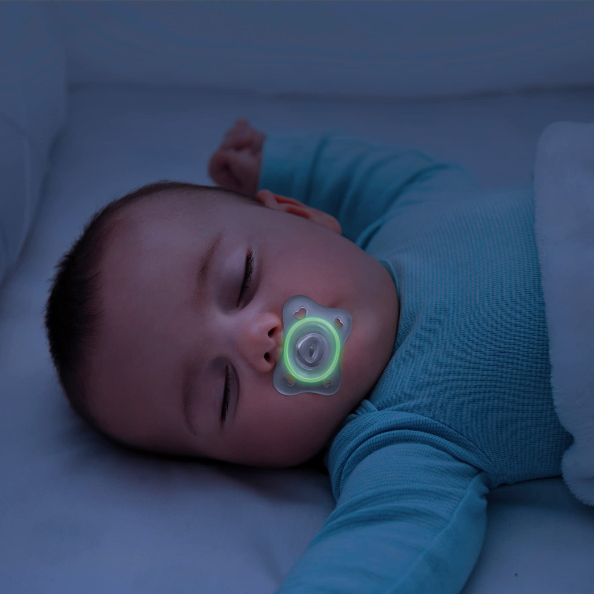 Chicco PhysioForma - Chupete de silicona para bebés de 2 a 6 m, sin BPA, 2 unidades en estuche de esterilización