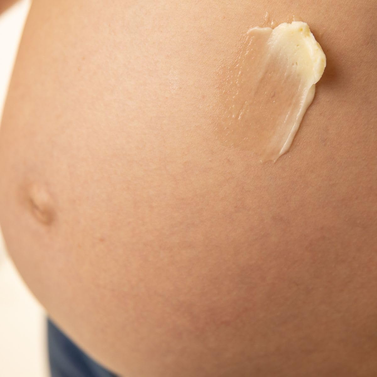 BB for Moms - ALMOND CARE - Manteca corporal antiestrías