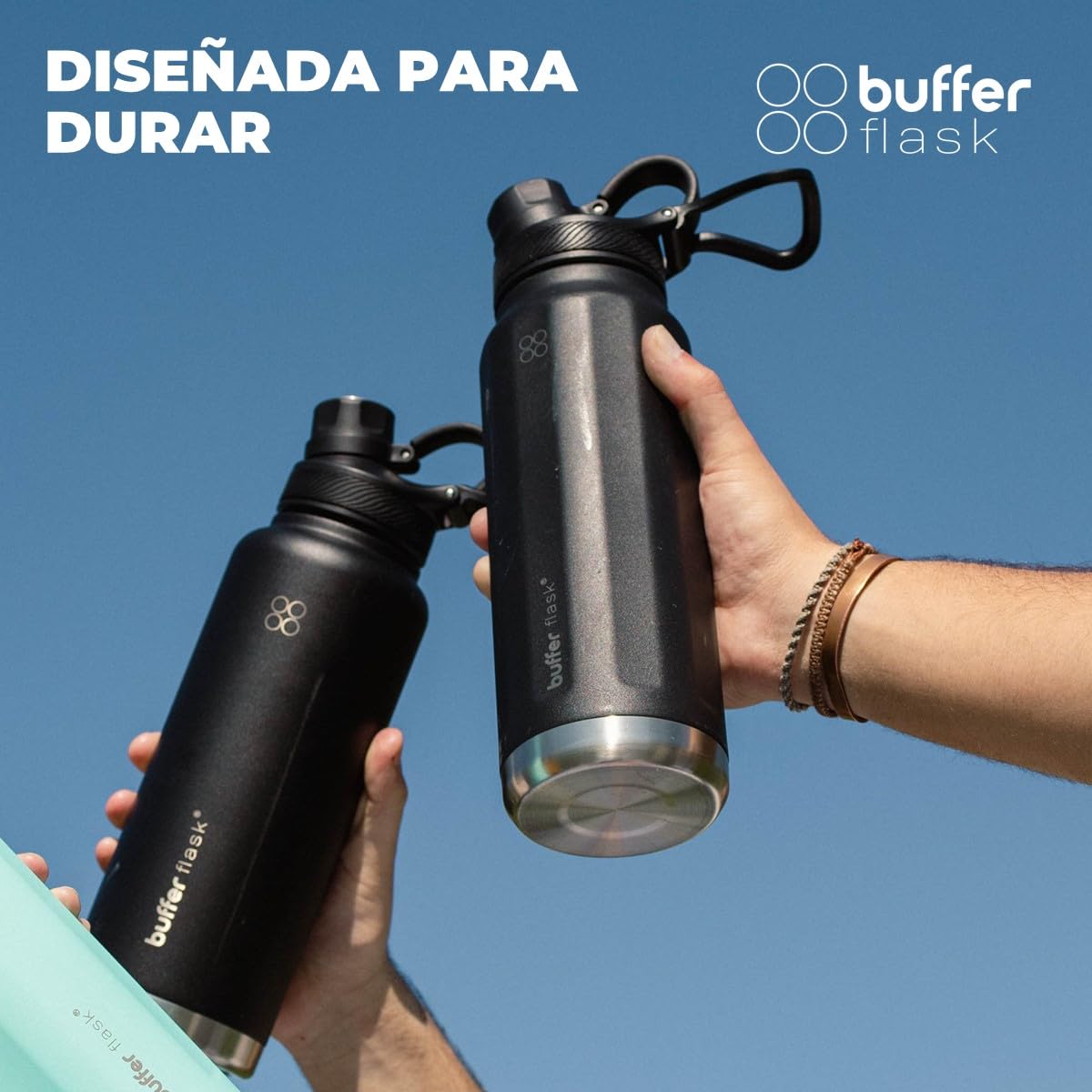 BUFFER FLASK - Termo de Acero Inoxidable | Botella de Agua Aislante, Termos Agua Fría (24 horas) o Caliente (12 horas) | Antigoteo, Hermético | Incluye tapas | 700 ml - 24 Oz| Color Negro