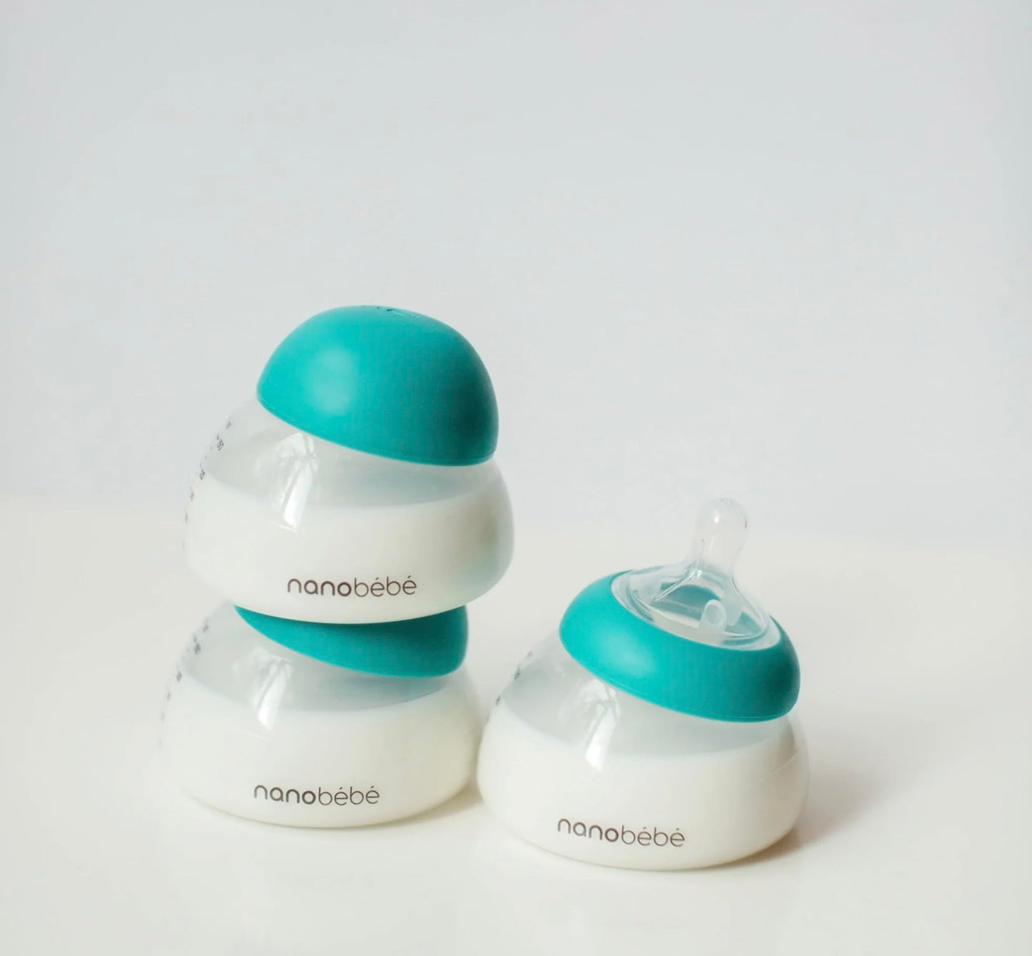 Nanobébé Biberón para Leche Materna – 3 Piezas (150ml / 5oz) Botella de Leche Materna para Recién Nacidos, Anticólicos, Cierre Perfecto, Conserva los Nutrientes, Paquete Triple, Color Verde