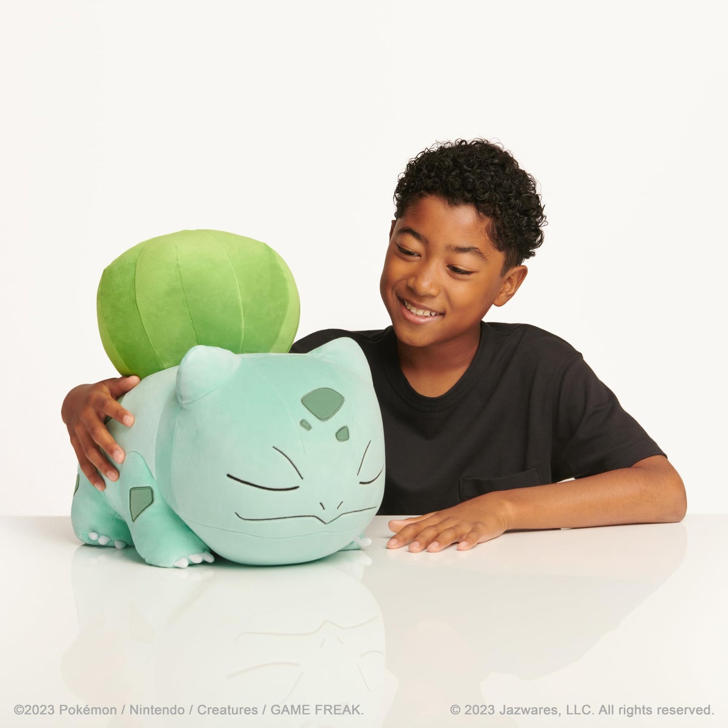 Peluche Pokemon Bulbasaur Felpa Premium 18 Pulgadas en Postura para Dormir