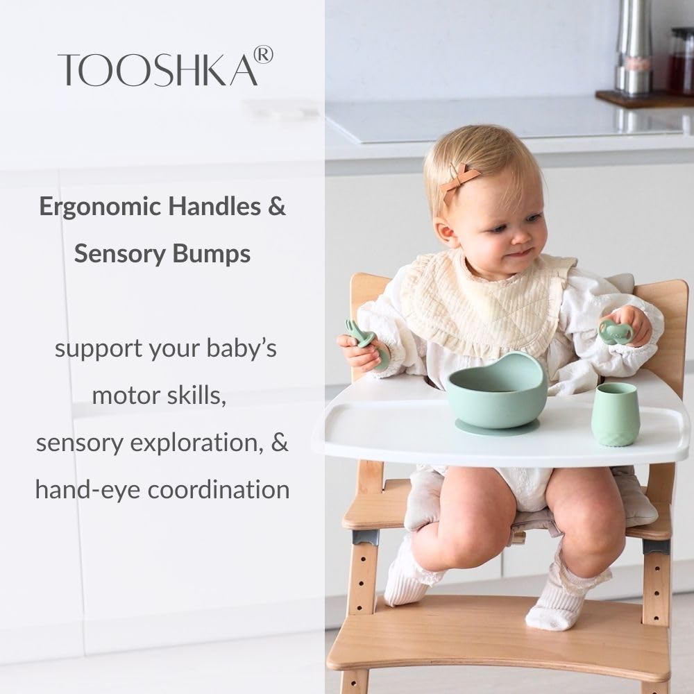 Tooshka - Juego de utensilios para bebés y tazas pequeñas, fácil alimentación para niños pequeños de 6 meses de edad, cubiertos de silicona sin BPA, esencial para destete LED para bebés (rosa sucia)