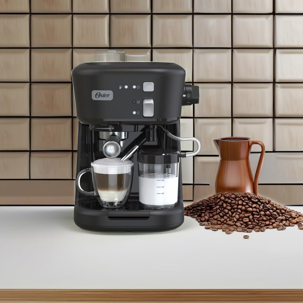 Cafetera Espresso Semi-Automática Oster Negra BVSTEM5501B