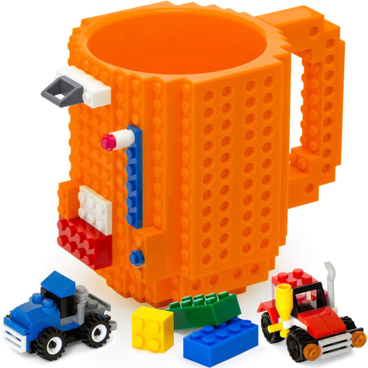 John & John Taza armable de diseño Divertido para Ladrillos, Incluye un muñeco y 2 Sets de Bloques de construcción para Jugar (10 Colores) - Naranja