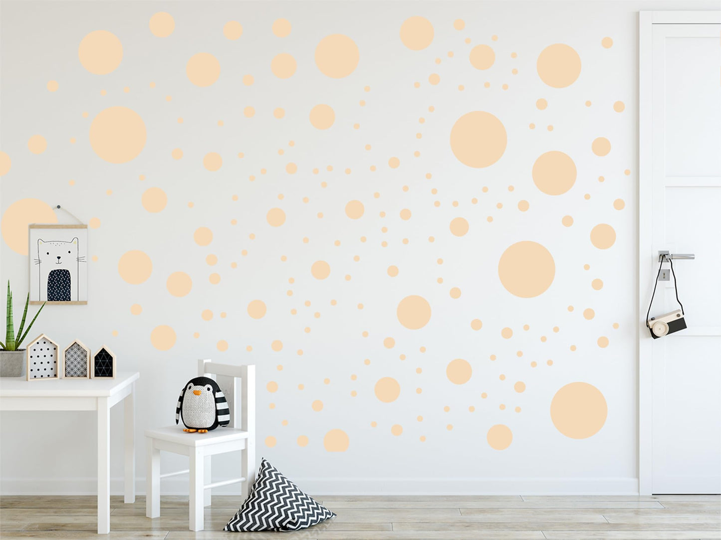 StickerDeen 500+ Calcomanías surtidas de lunares circulares para pared para recámara de niños, sala de estar, aula, cuarto de juegos, decoración. Adhesivos de vinilo removibles para pared. Adhesivos