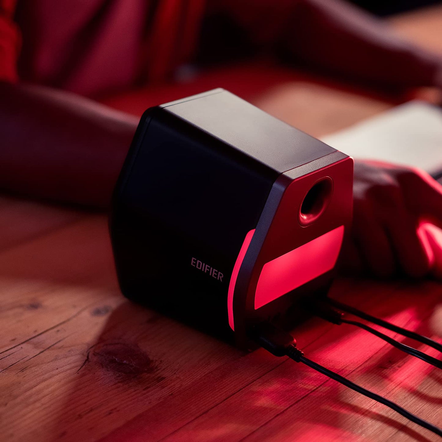 Edifier Bocina Gamer G2000 Bluetooth RGB Salida Subwoofer
