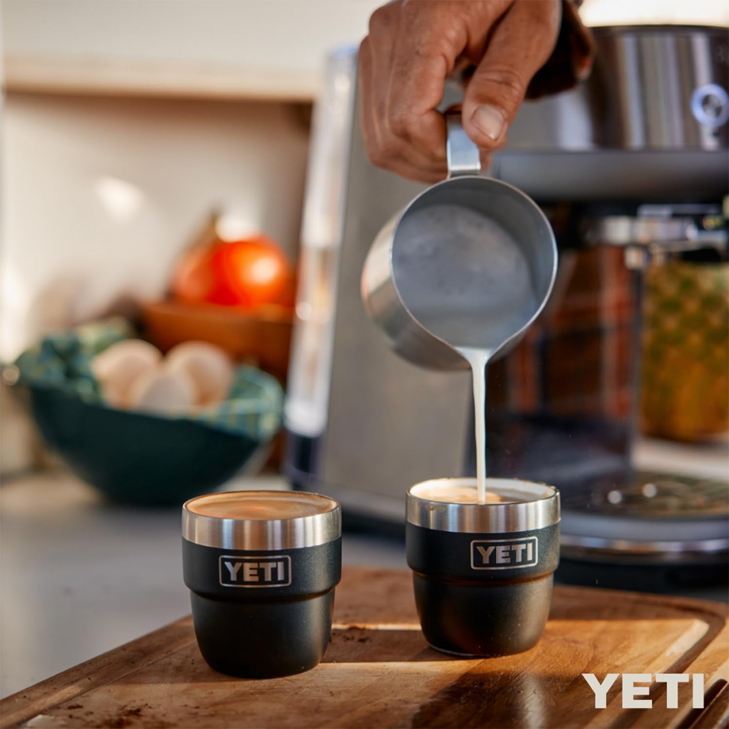 Taza YETI Rambler Blanco de Acero Inoxidable con Aislamiento al Vacío, Paquete de 2