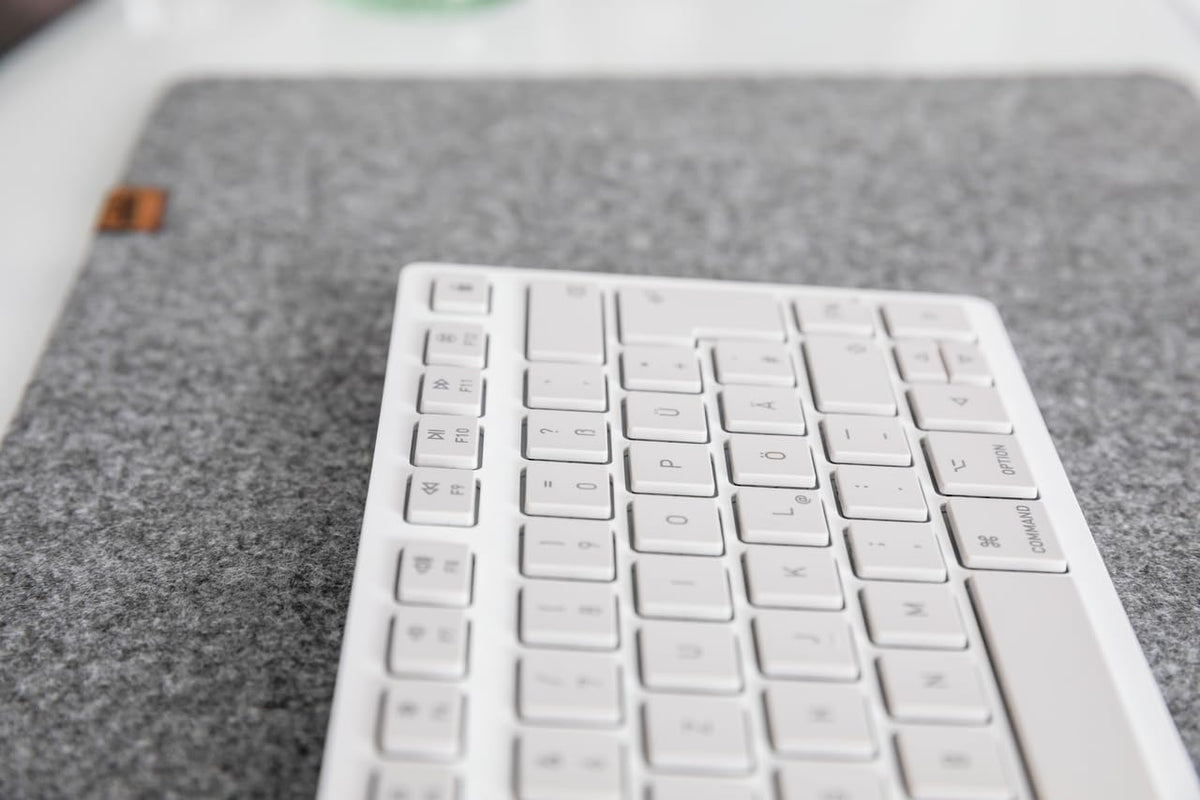 Teclado Compacto Cherry KW 7100 Mini BT Mac Multi-Device para Oficina Reacondicionado