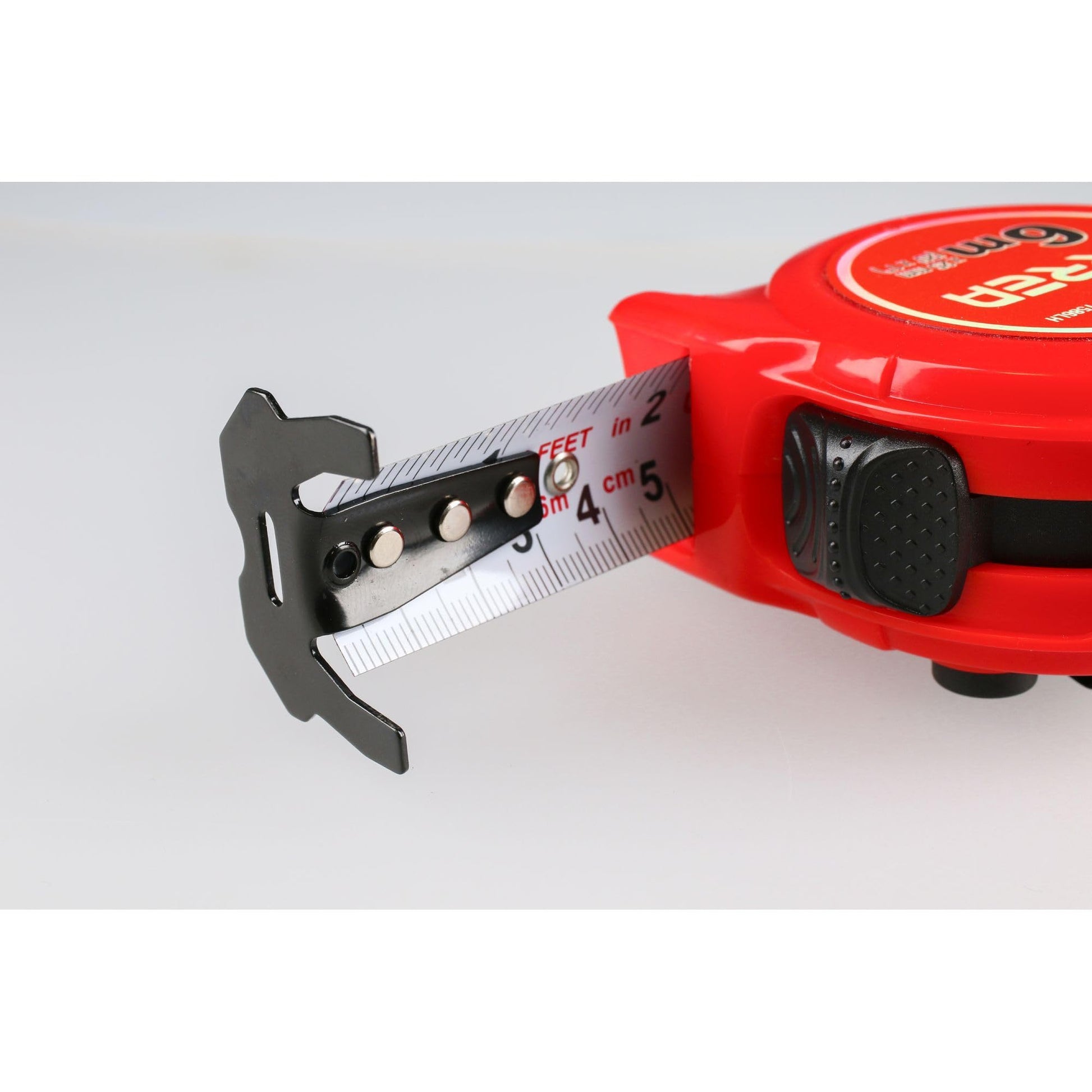 Flexómetro Industrial Urrea Rojo con Hoja de Acero y Carátula de ABS y TPR