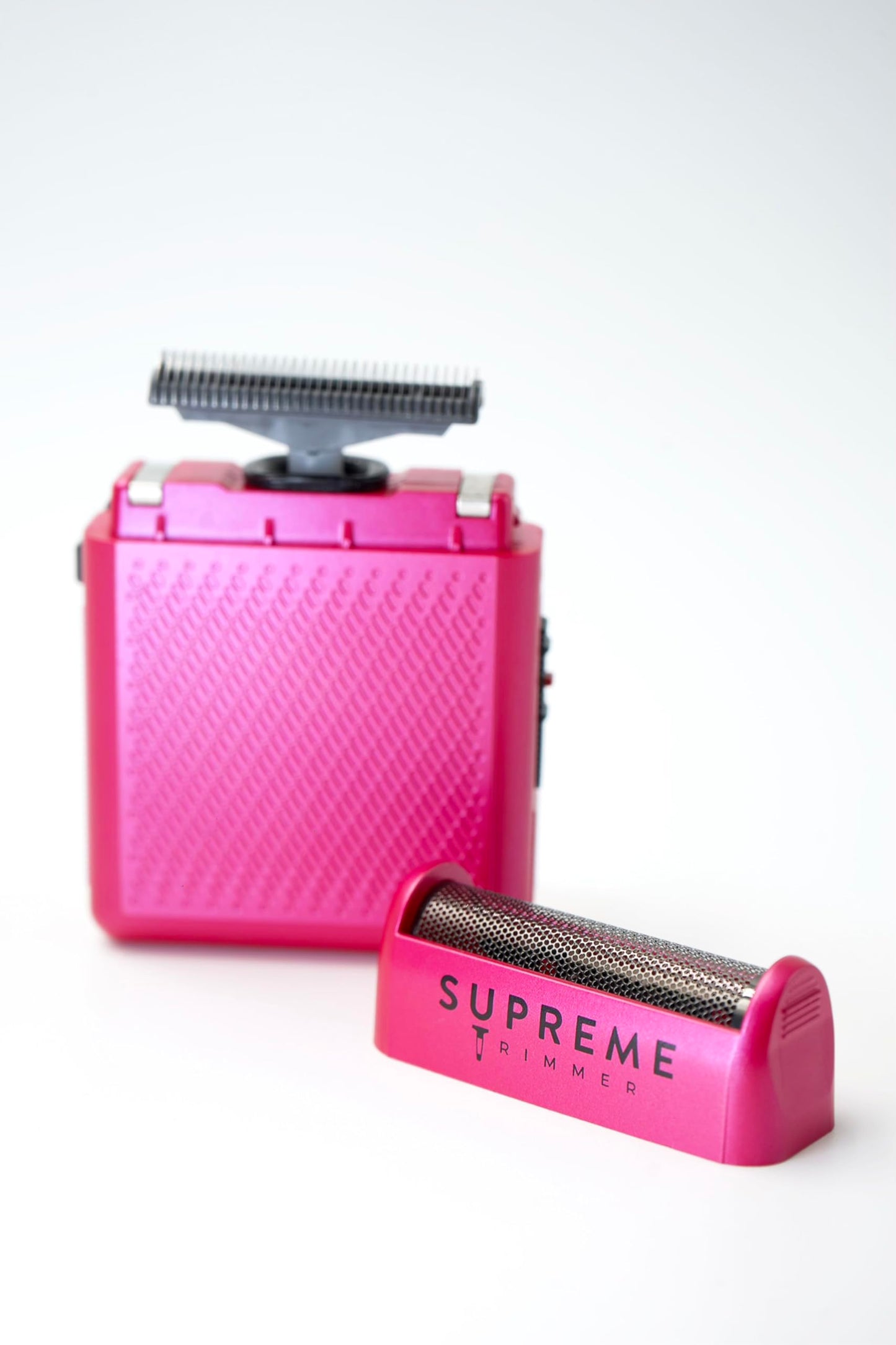 Supreme Trimmer Solo afeitadora de una sola lámina para bolsillo, tiempo de ejecución de 150 minutos, uso inalámbrico, potente mini maquinilla de afeitar de viaje USB-C para uso profesional y