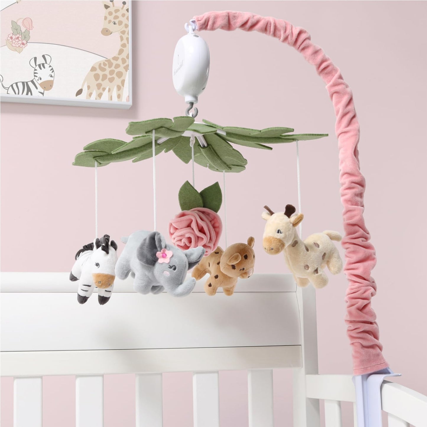 Móvil para cuna de bebé The Peanutshell para niñas - Móvil suave rosa musical para cuna con 12 canciones de cuna, lindo animal decoración de habitación para bebé de sueños salvajes