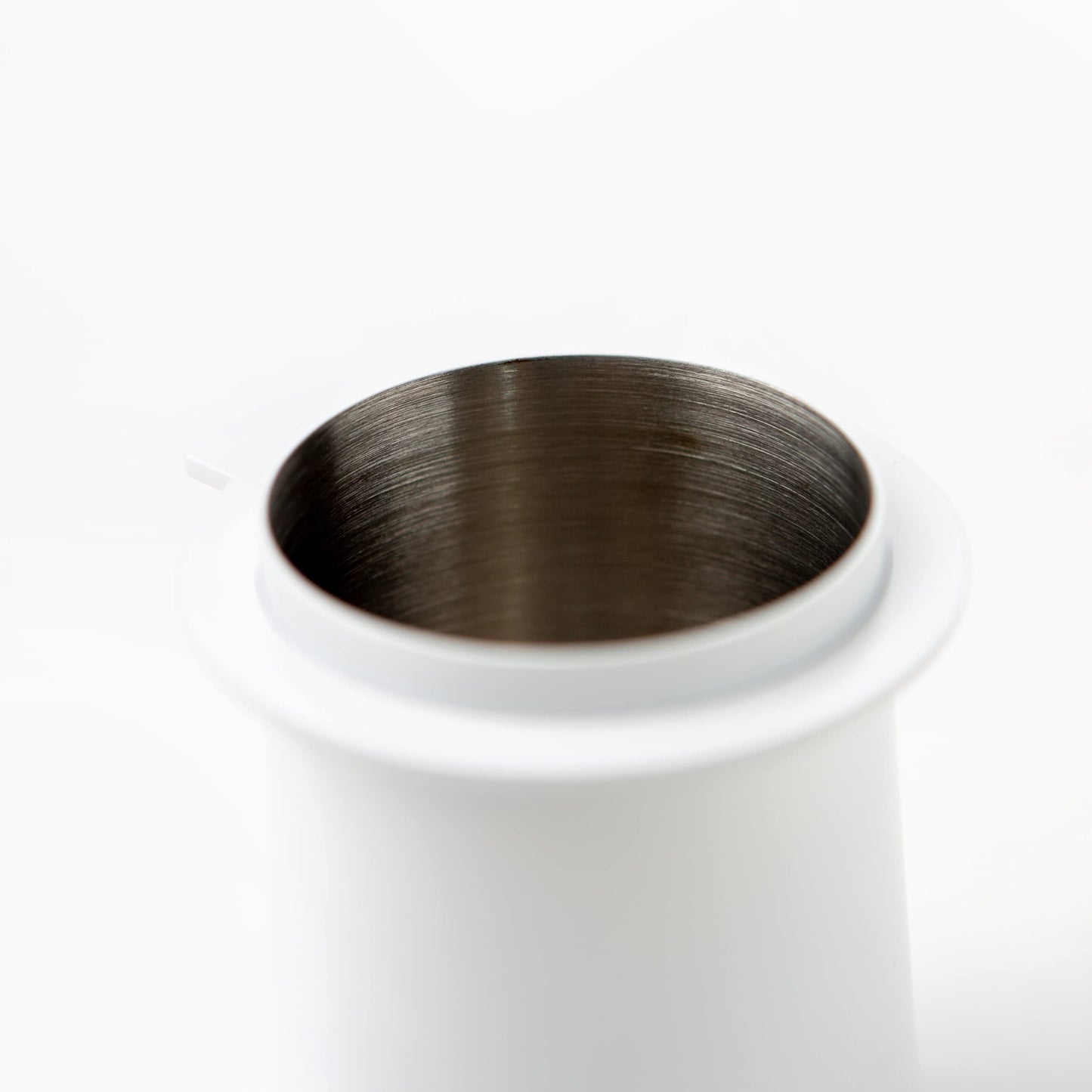 Crema Coffee Products - Taza dosificadora de 54 mm, compatible con portafiltros Breville, etc., acero inoxidable 100% duradero, lengüeta de amoladora integrada para una fácil transferencia, diseño