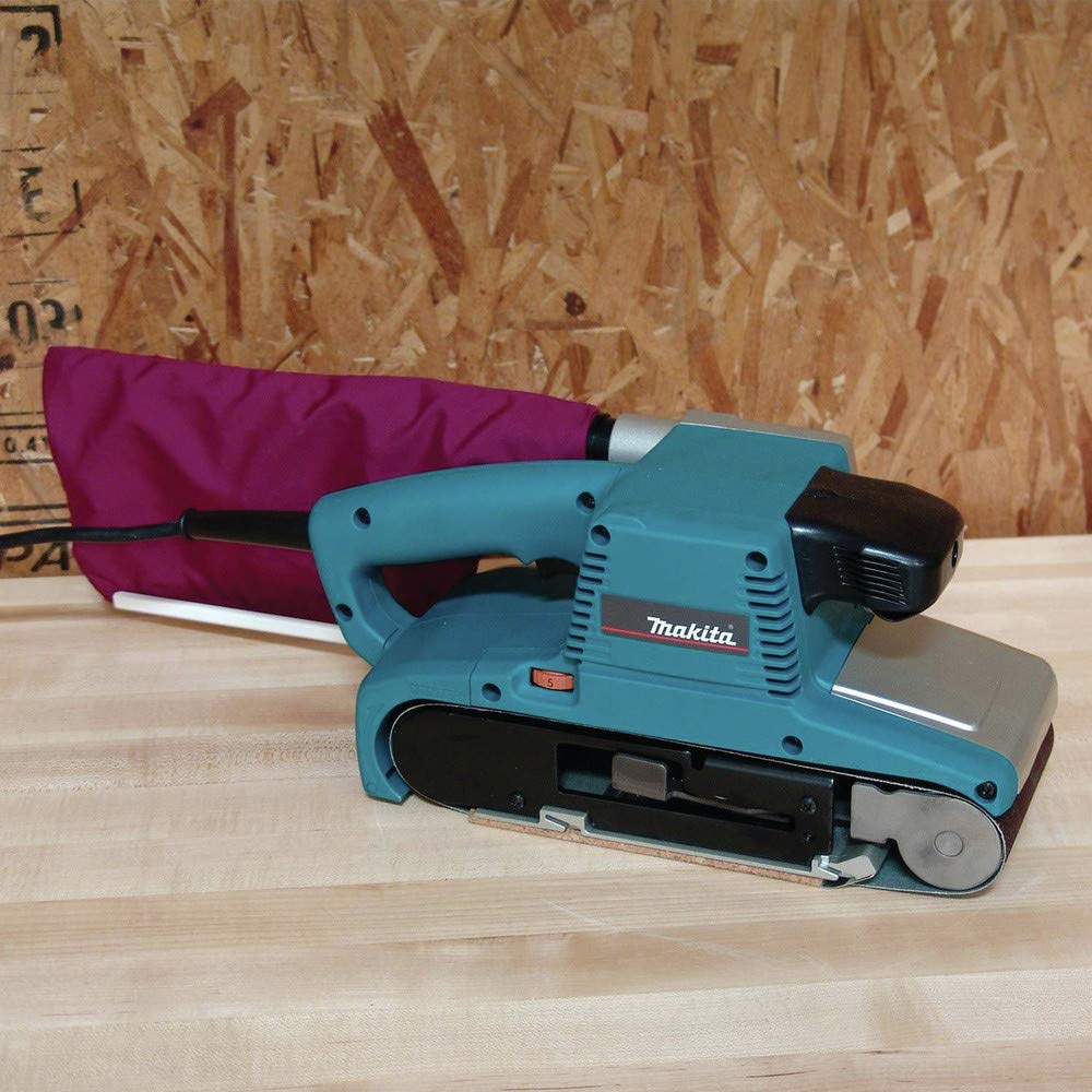 Makita 9404 Lijadora de Banda, V.V. 210-440 M/Min, 1.010W, 4" X 24"