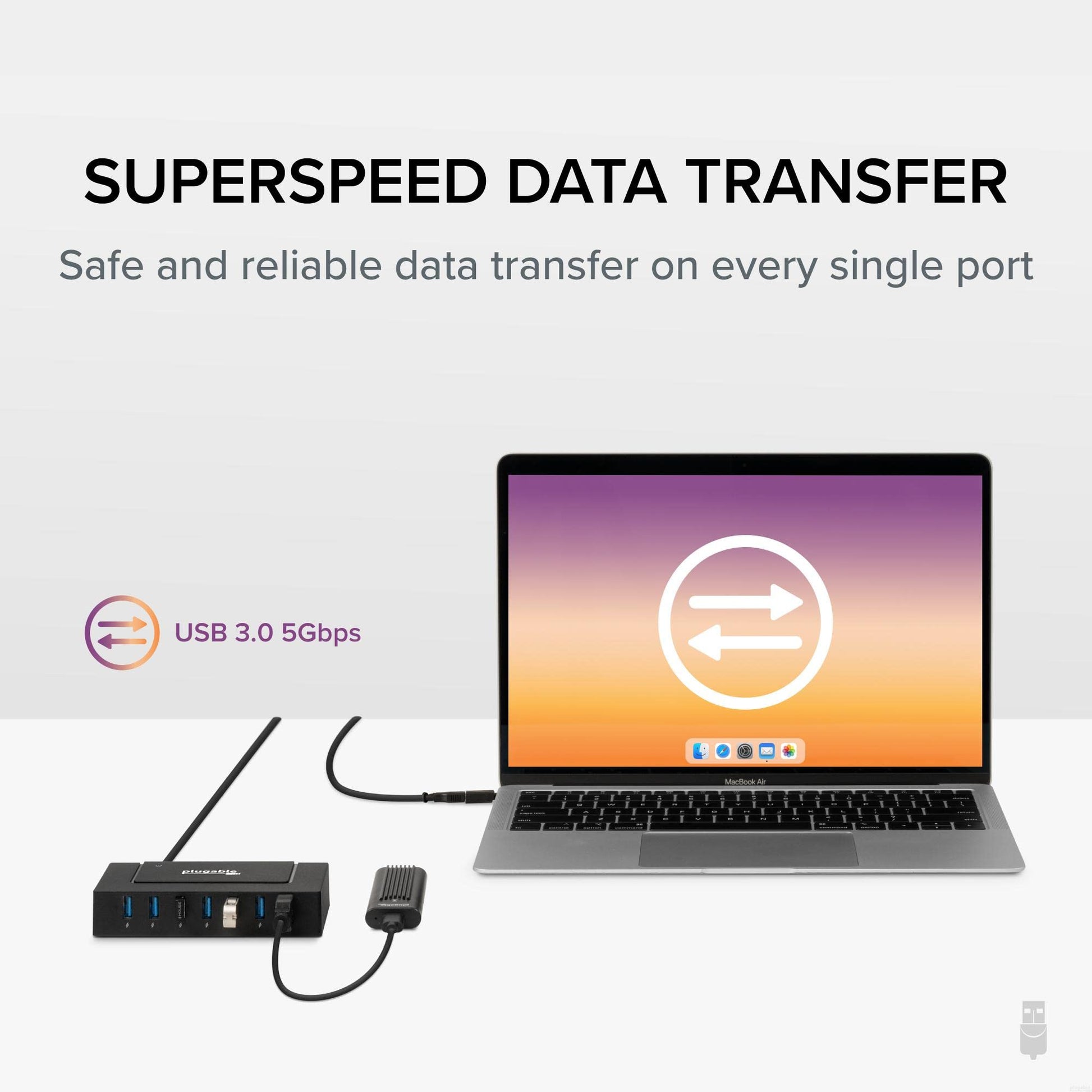 Hub de Carga USB Plugable Negro de 7 Puertos con USB-C para Transferencia de Datos y Alimentación de 60W