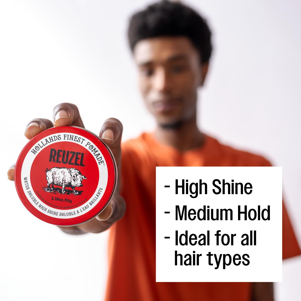 Reuzel Red Pomada soluble en agua de alto brillo - No requiere secado - Fija y da brillo al cabello todo el día sin desarmarse - fácil de lavar- Sutil aroma a vainilla y cola - Fórmula vegana - 113g